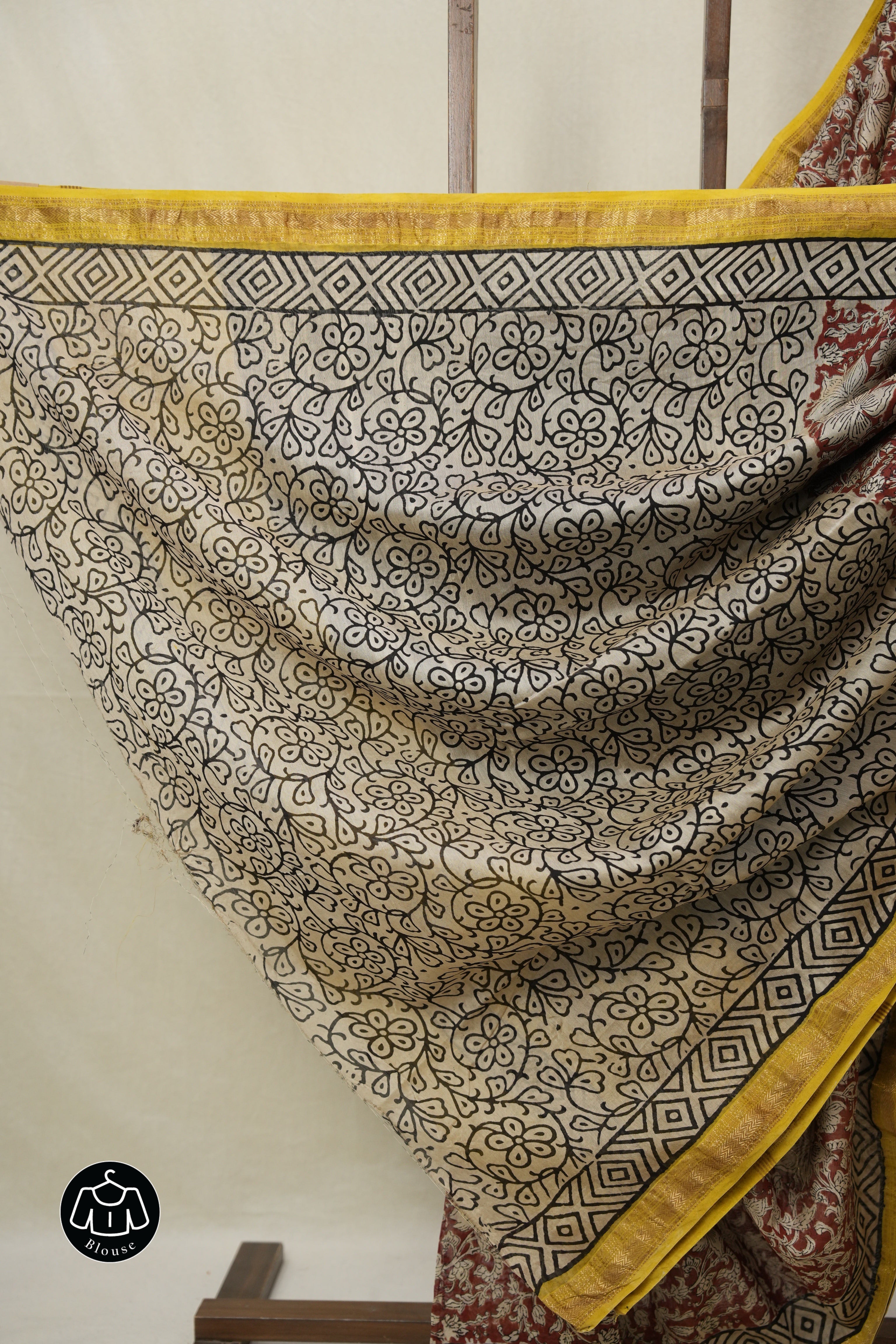 Maroon HBP Cotton Silk Saree With Maheshwari Border - SRMCSS1571