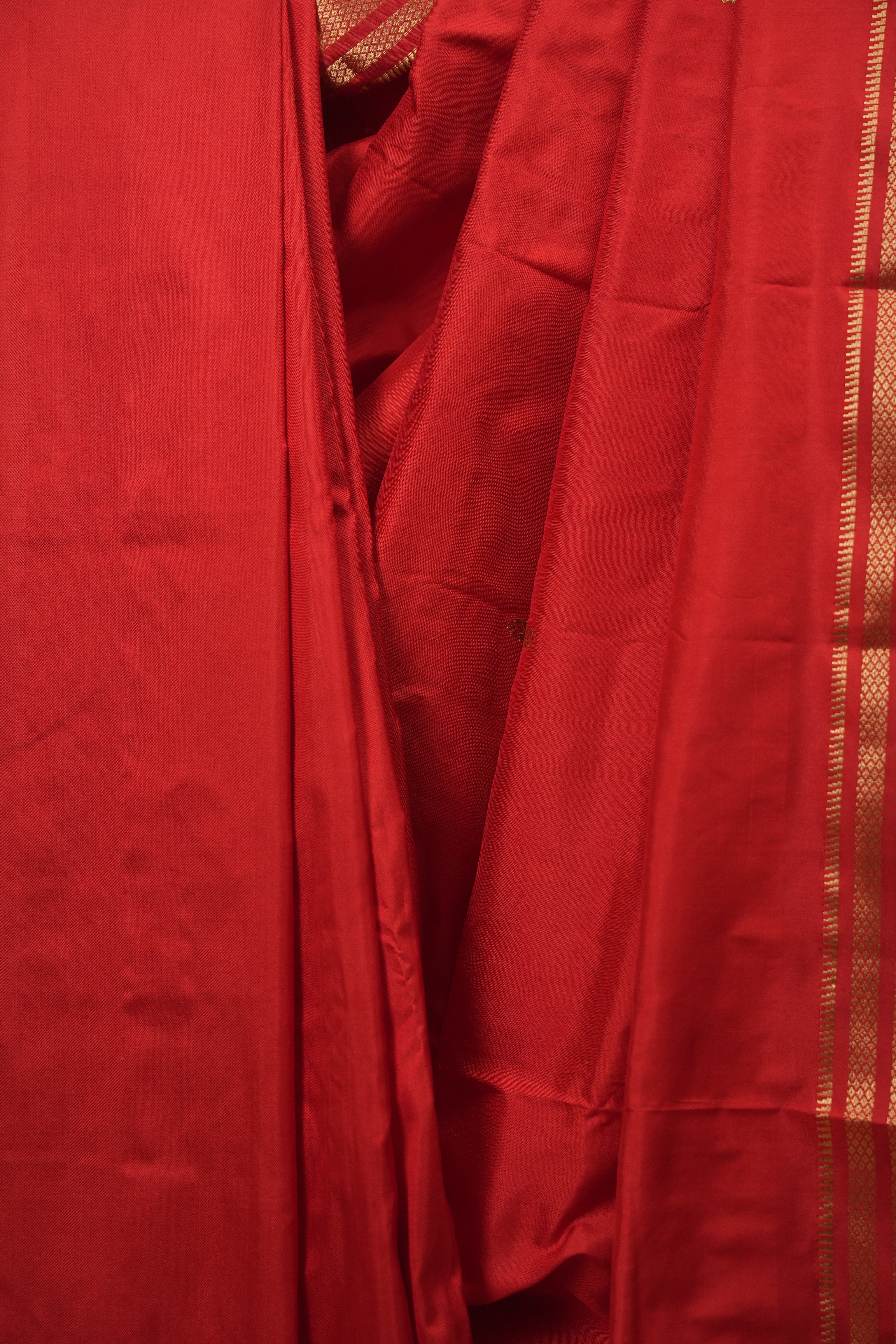 Red Silk Paithani Saree - SRRSPS823