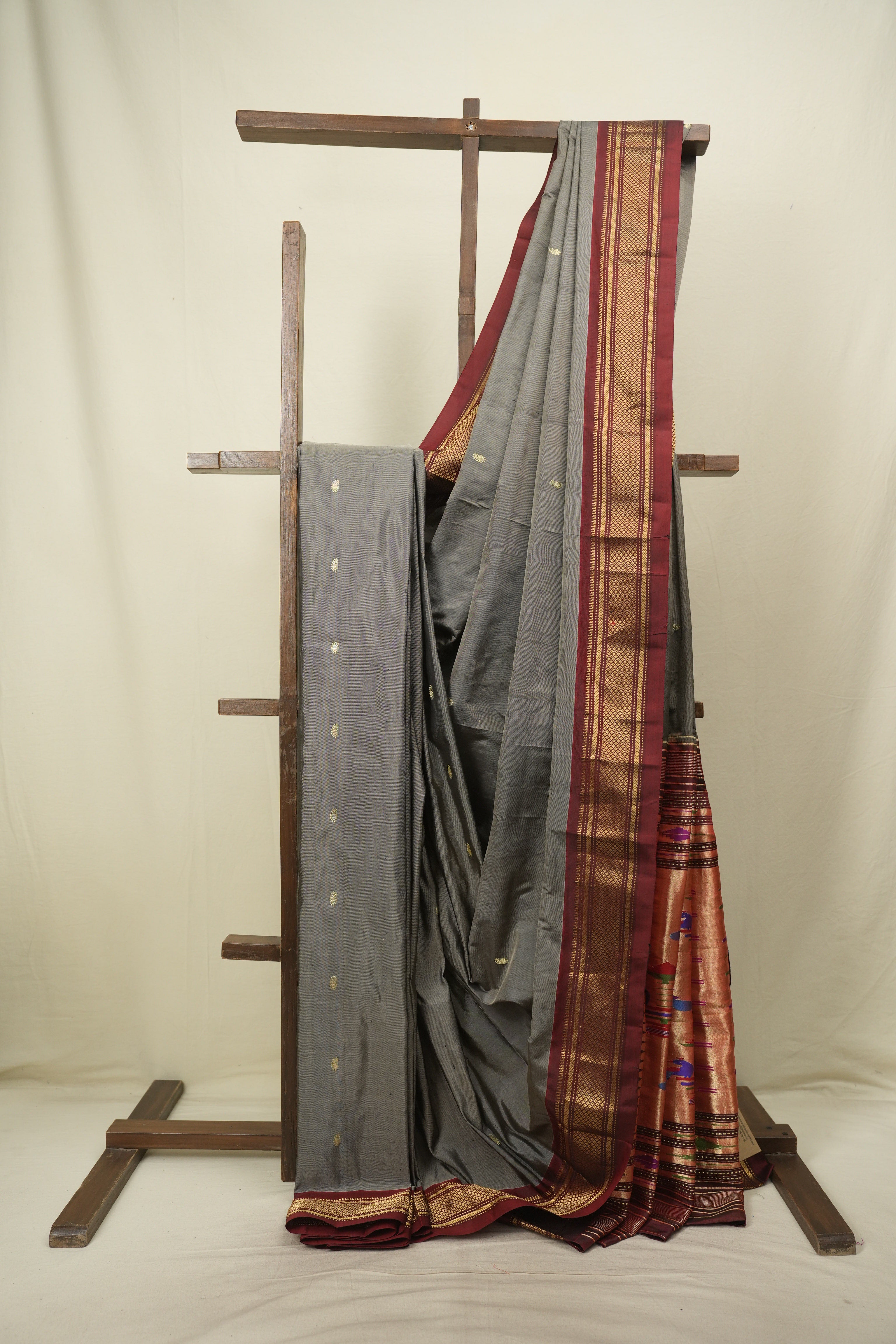 Grey Silk Paithani Seree - SRGSPS824
