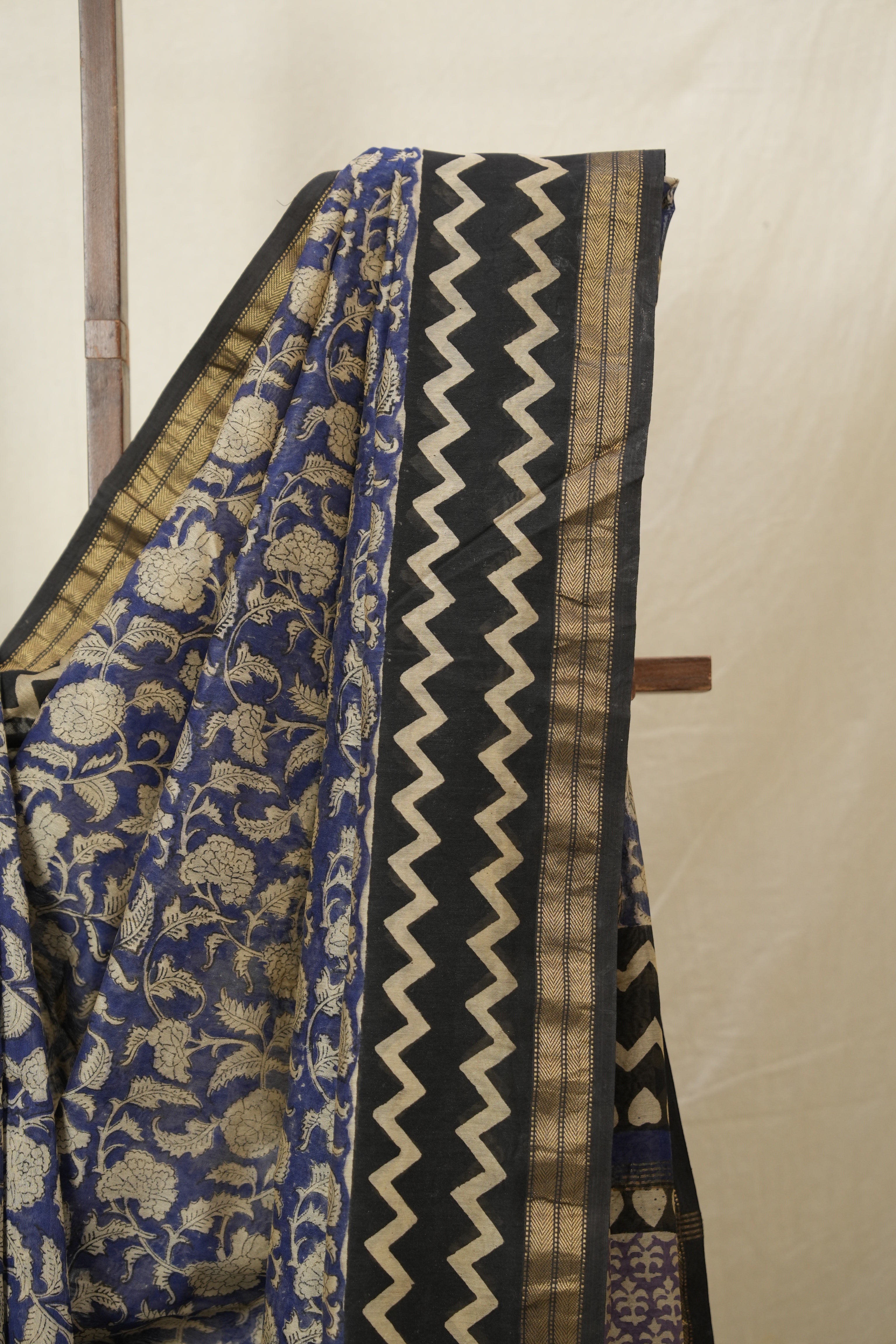 Blue HBP Cotton Silk Saree With Maheshwari Border - SRBCSS1570