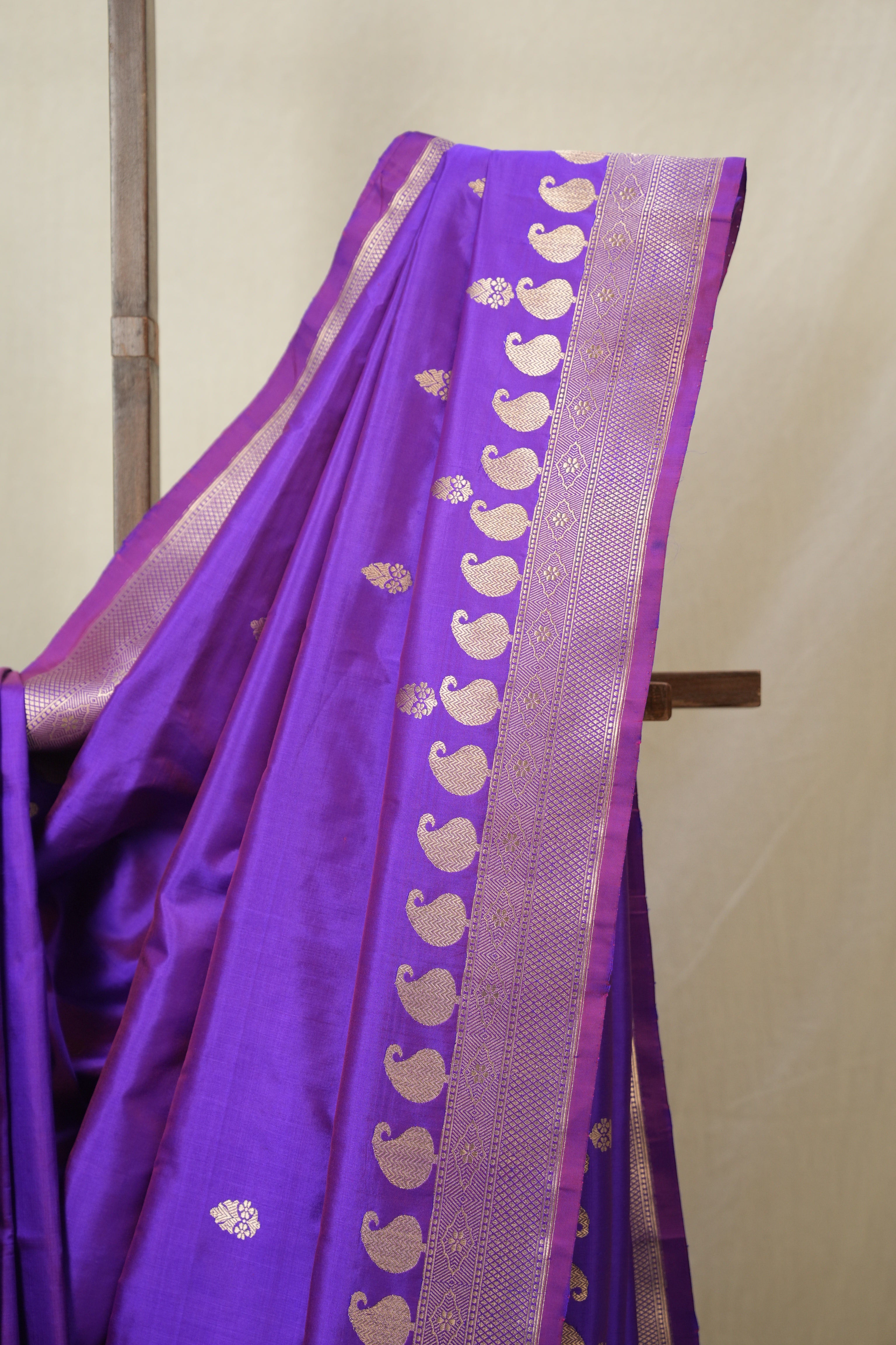 Purple Banarasi Silk Saree - SRPBSS888