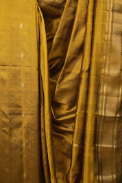 Golden Silk Paithani Saree -SRGSPS822