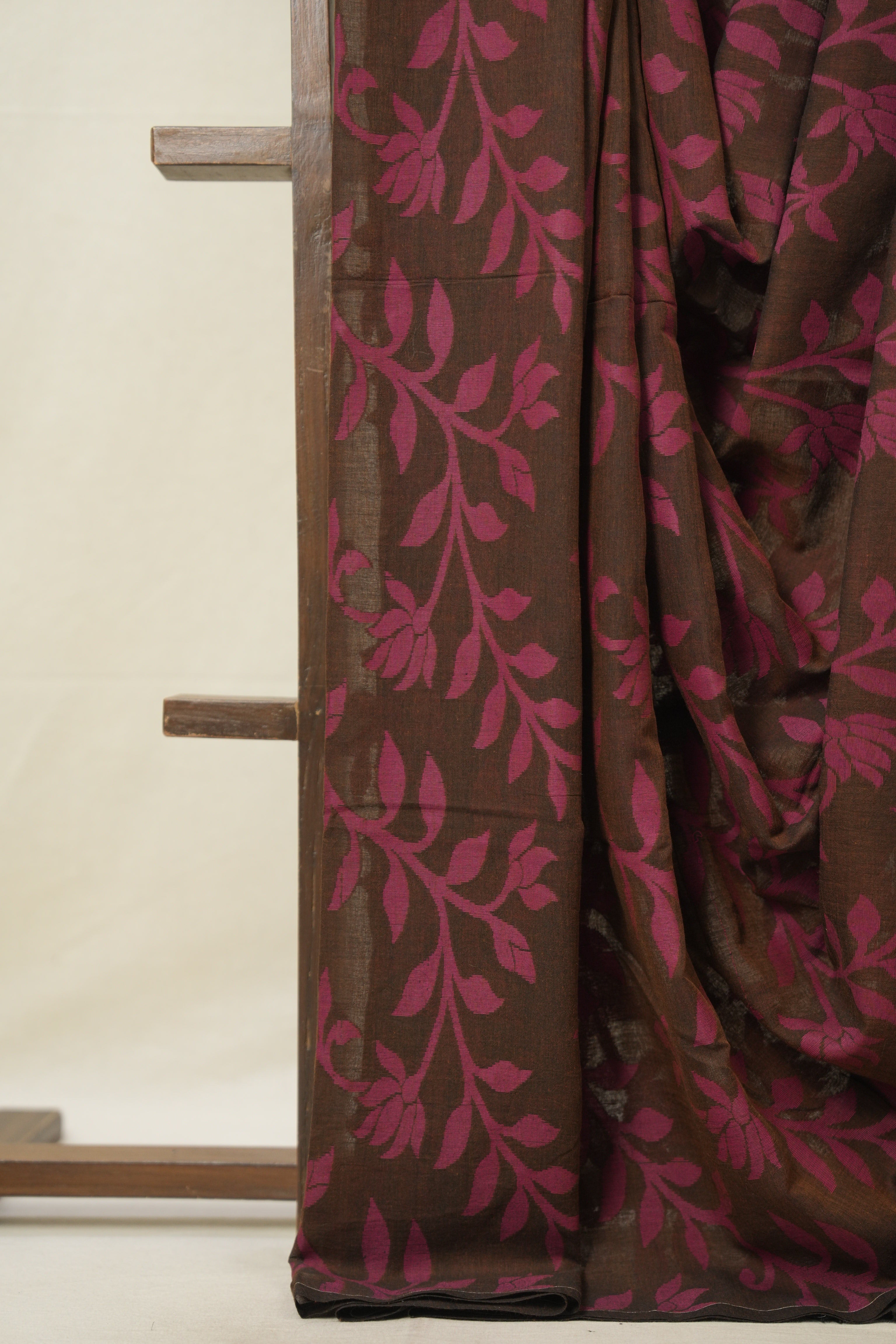 Brown Cotton Jamdani Saree - SRBCJS151