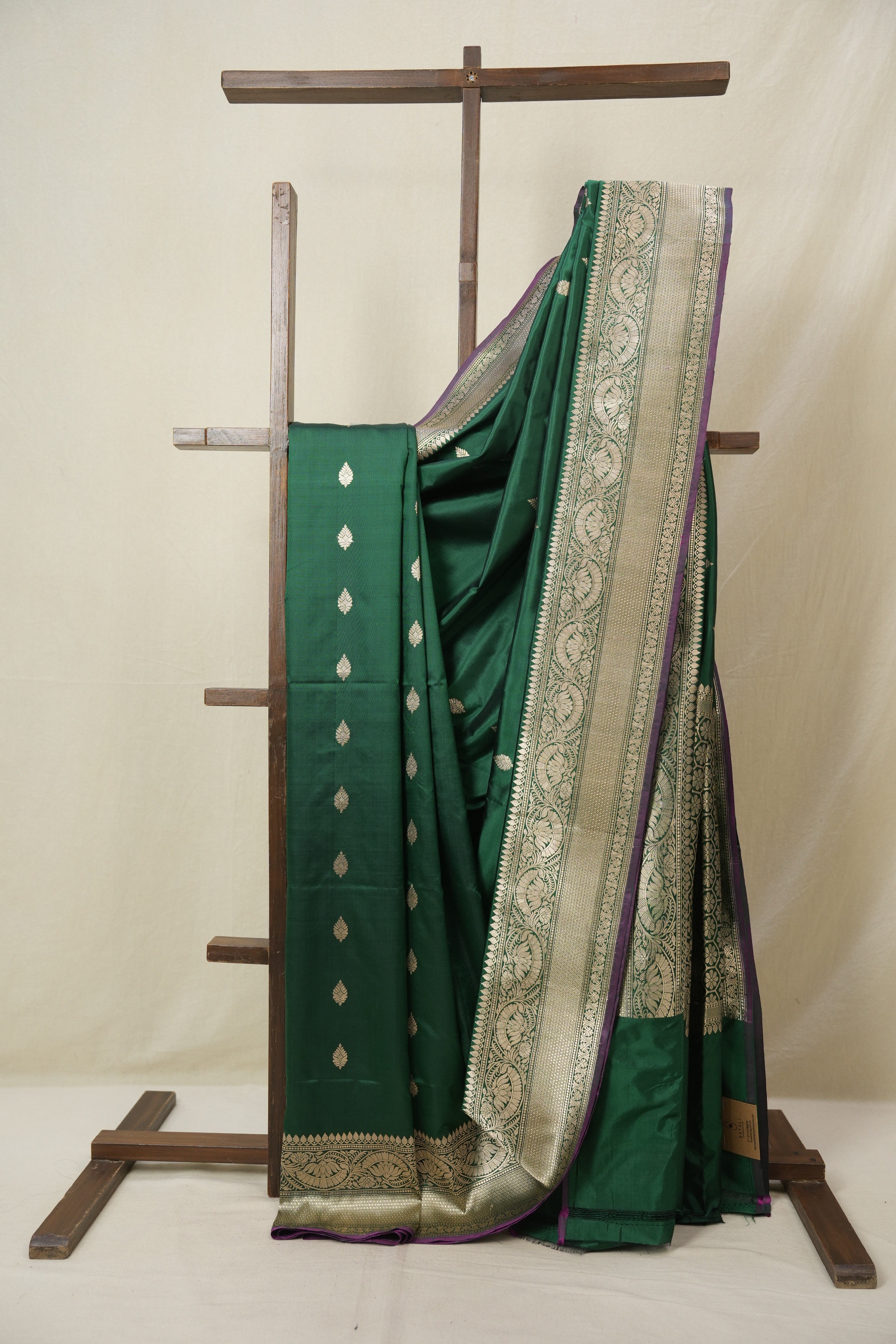 Green Banarasi Silk Saree - SRGBSS901