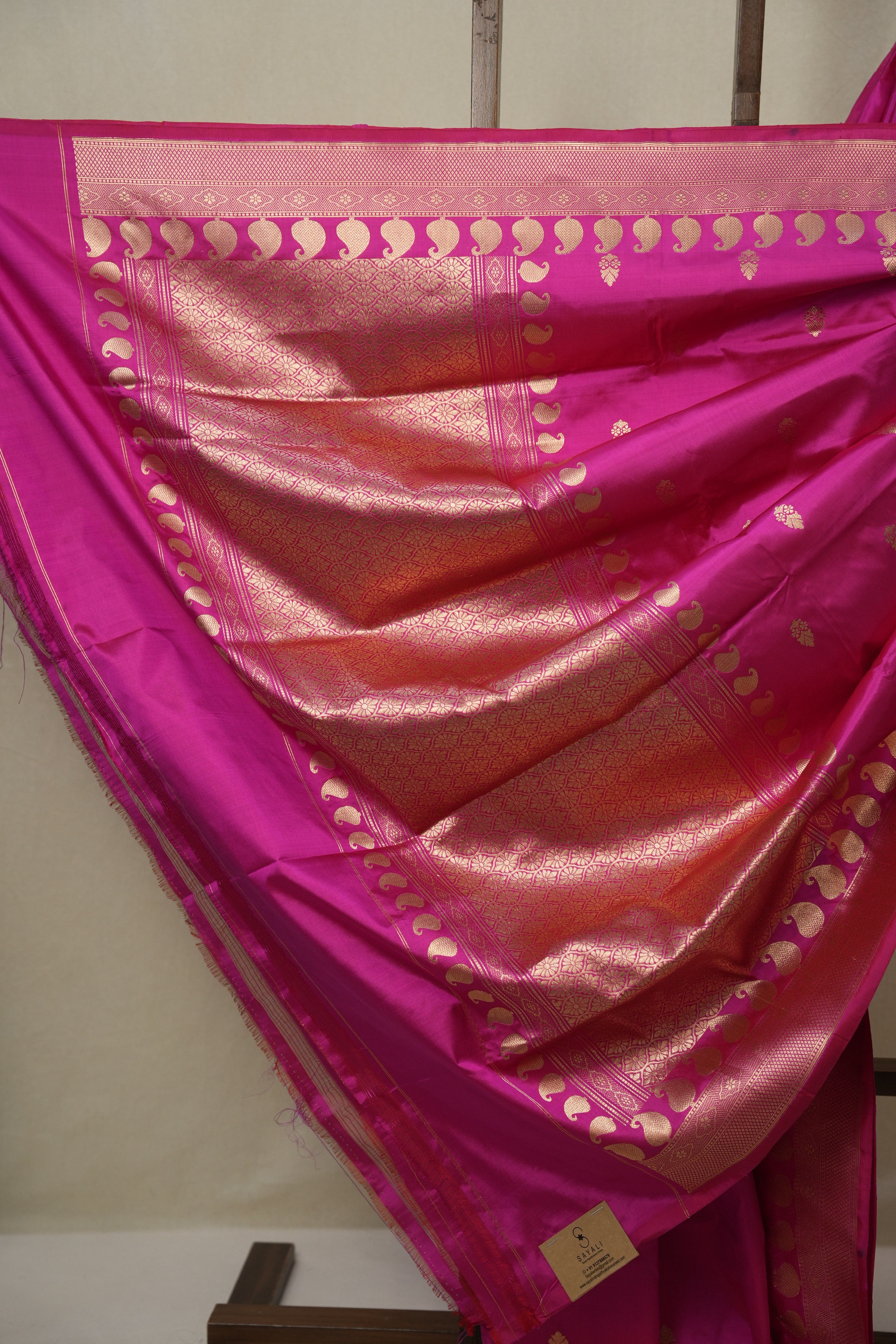 Rani Pink Banarasi Silk Saree - SRRPBSS890