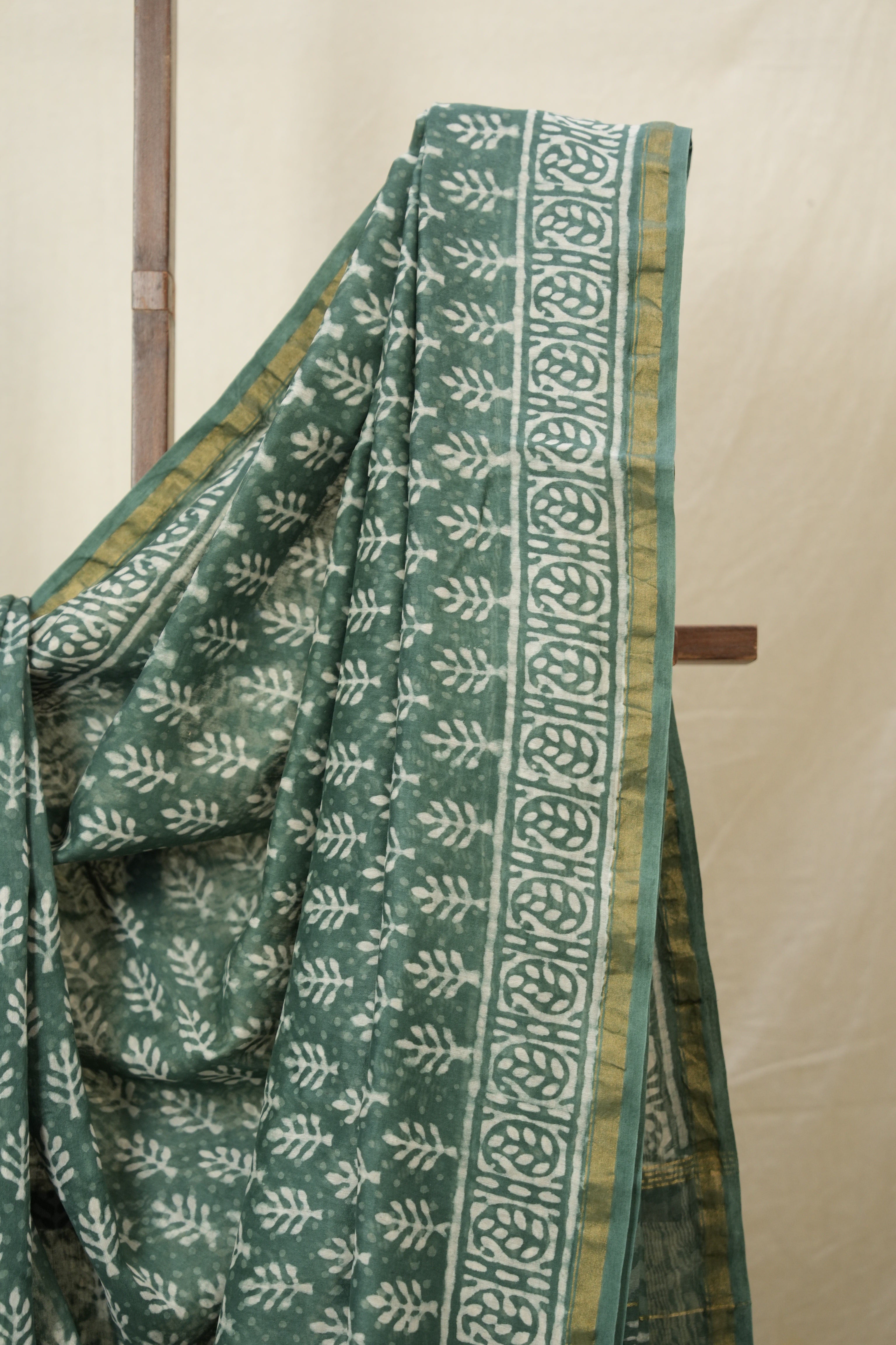 Emrald Green HBP Cotton Silk Saree With Chanderi Border - SREGCSS1557