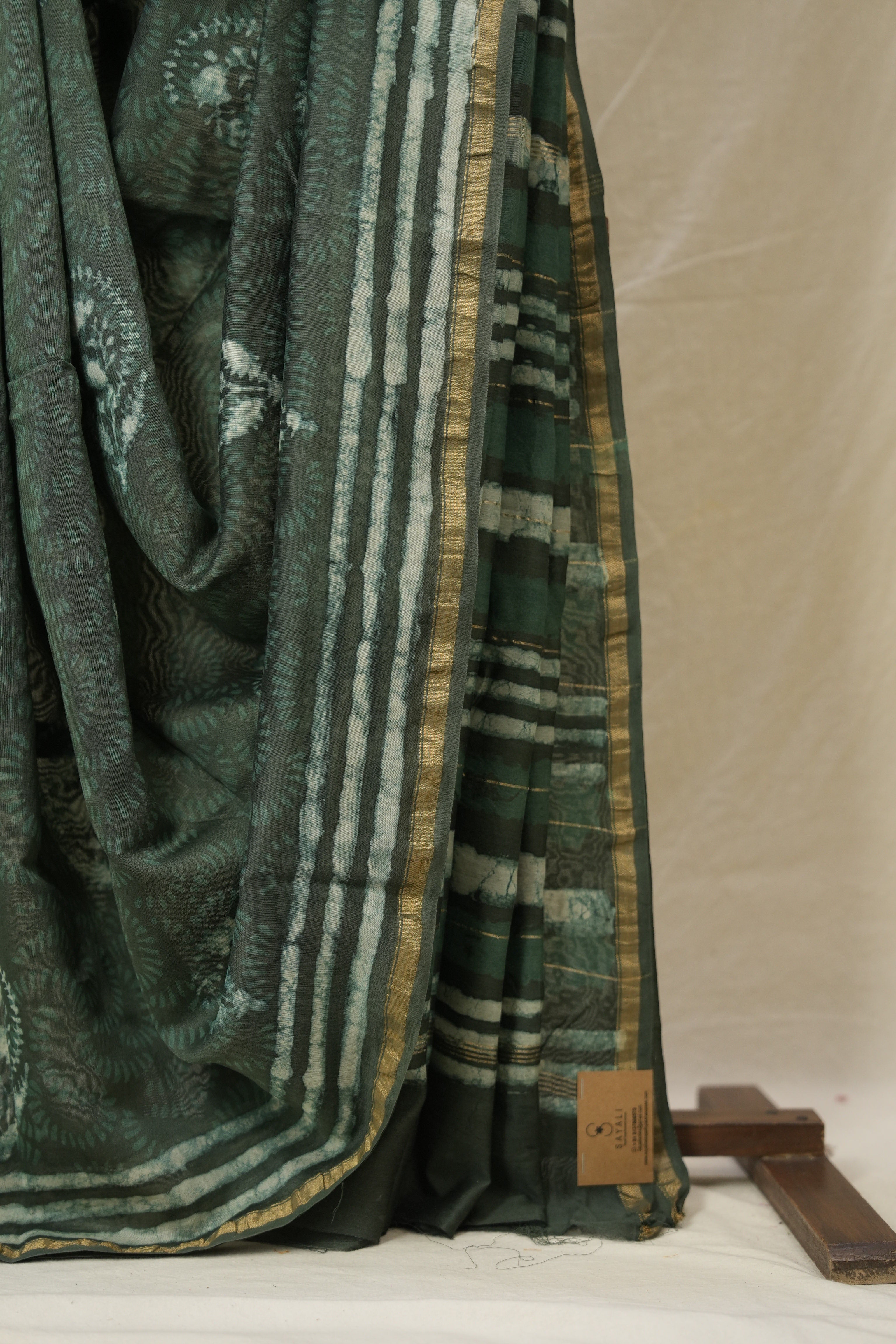 Emrald Green HBP Cotton Silk Saree With Chanderi Border - SREGCSS1555