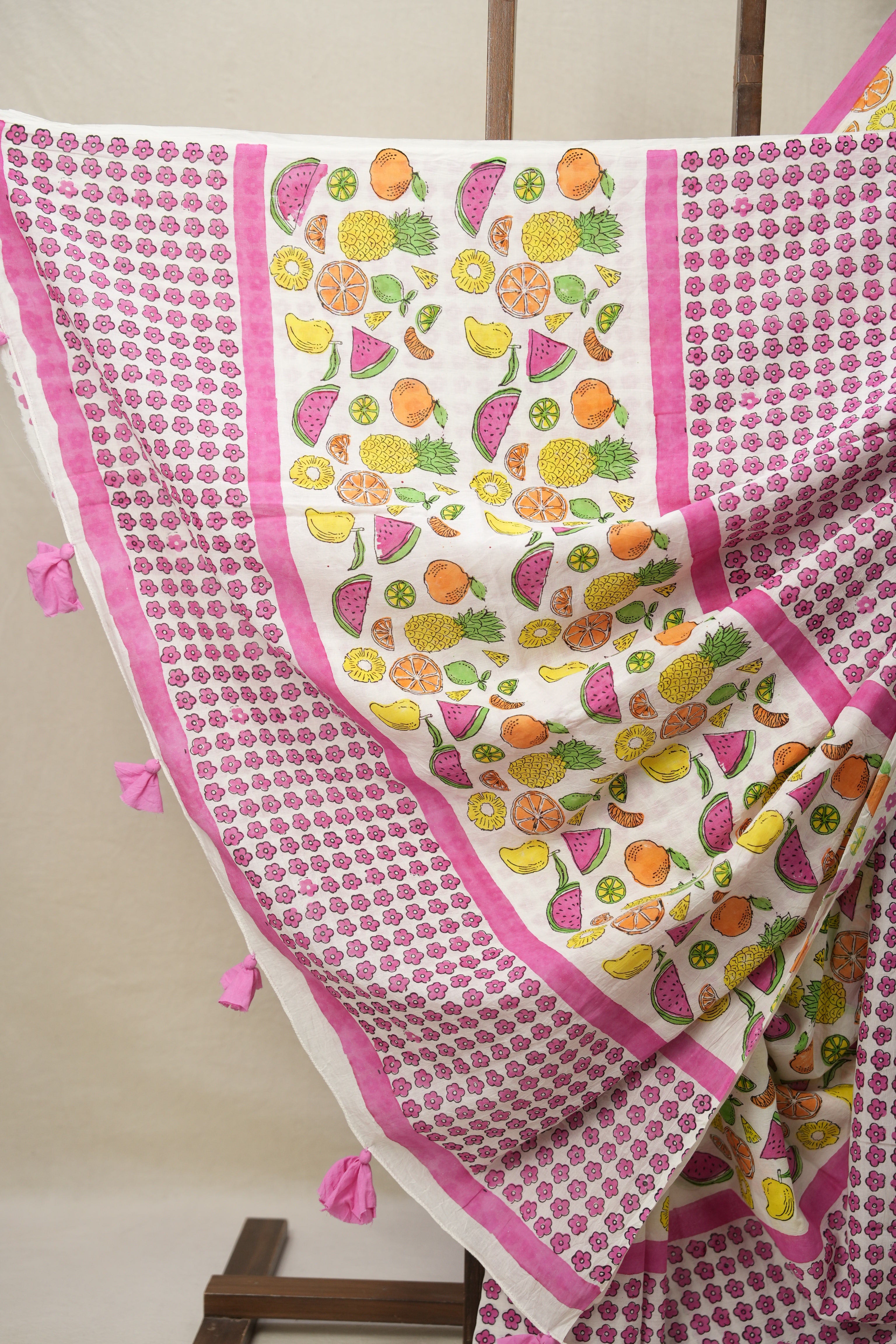 White HBP Signature Cotton Saree - SRWSCS11
