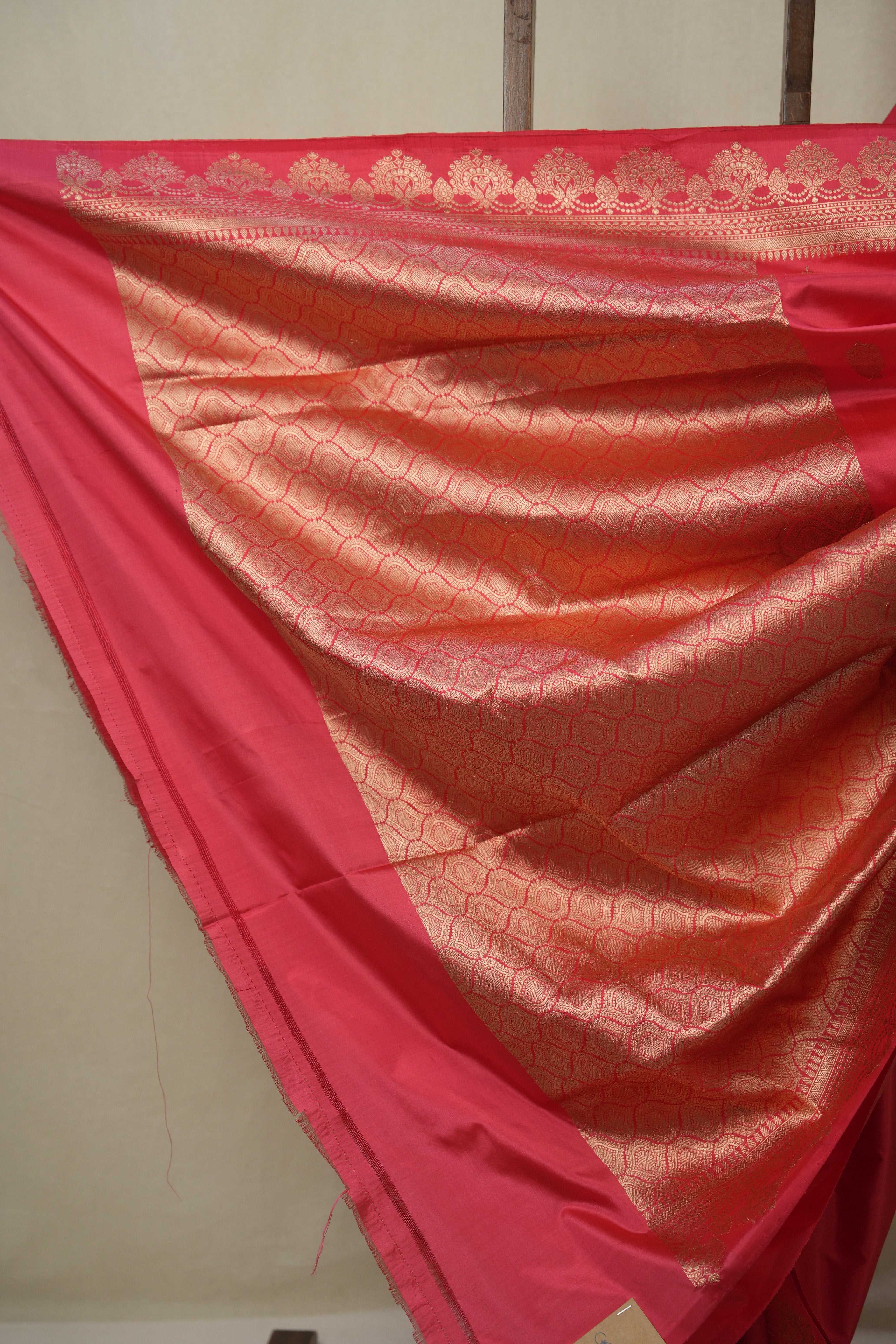 Crimson Red Banarasi Silk Saree - SRCRBSS897