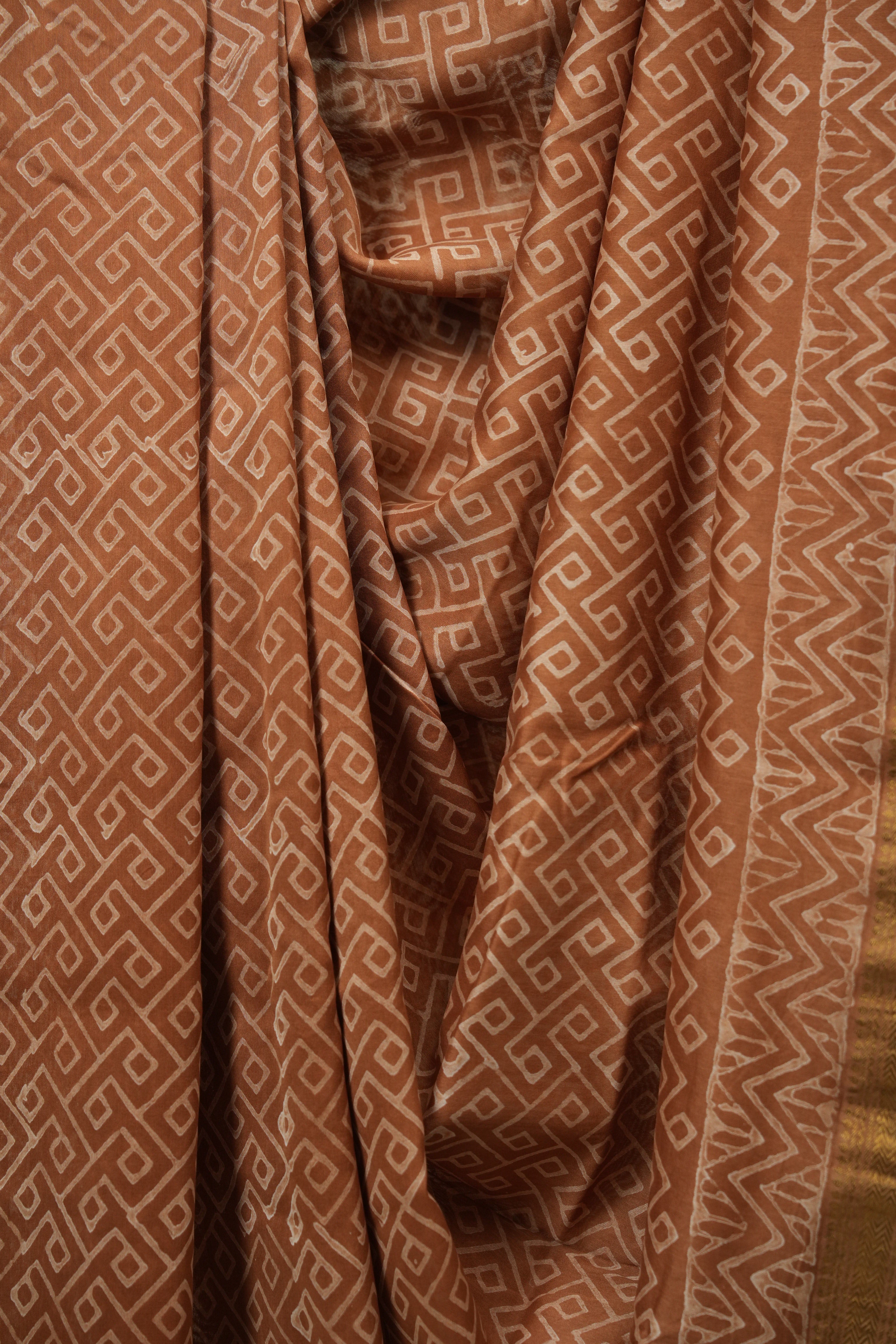 Brown HBP Cotton Silk Saree With Maheshwari Border - SRBCSS1698