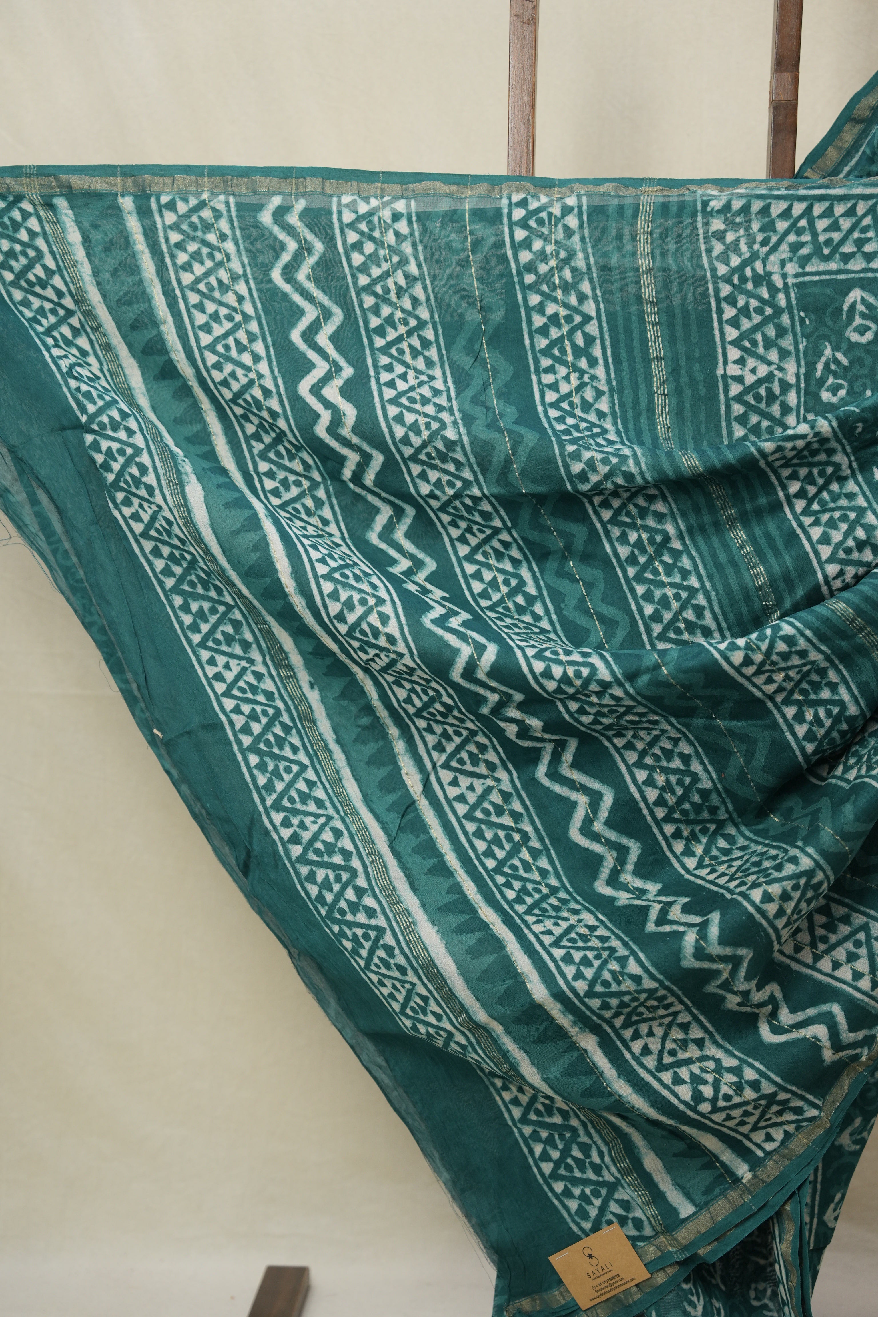 Green HBP Cotton Silk Saree With Chanderi Border - SRGCSS1554