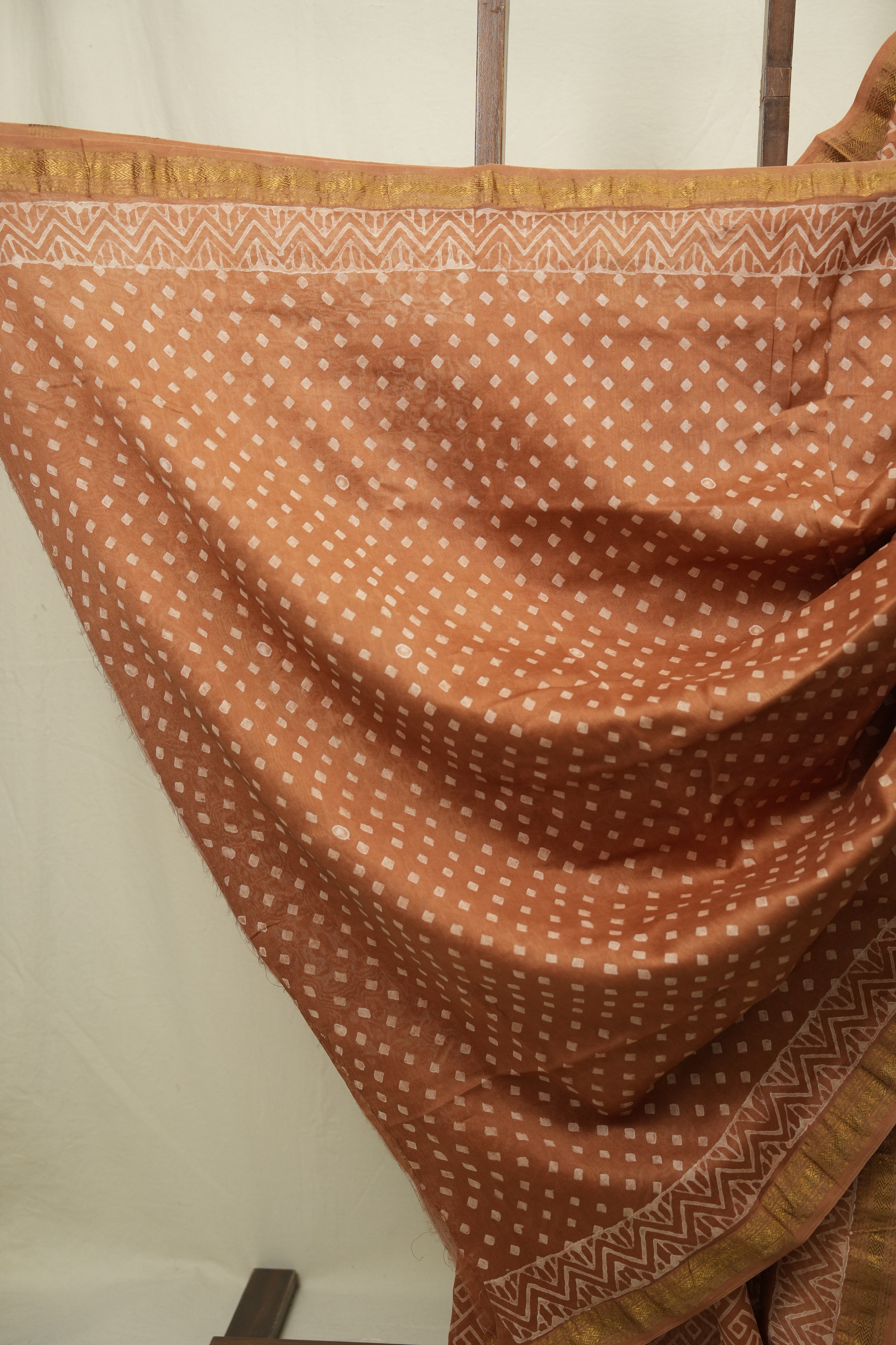 Brown HBP Cotton Silk Saree With Maheshwari Border - SRBCSS1698