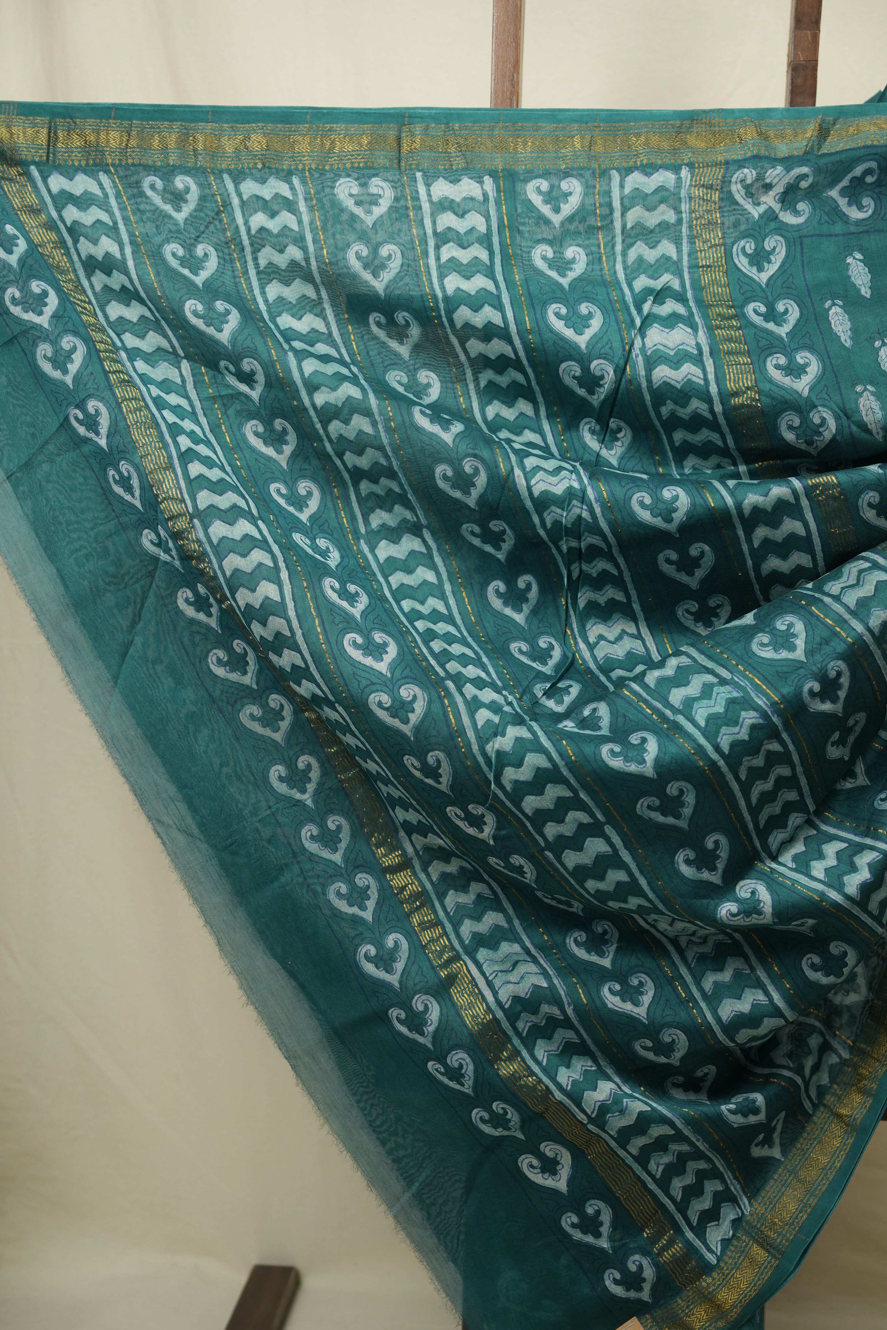 Rama Green HBP Cotton Silk Saree With Maheshwari Border - SRRGCSS1699