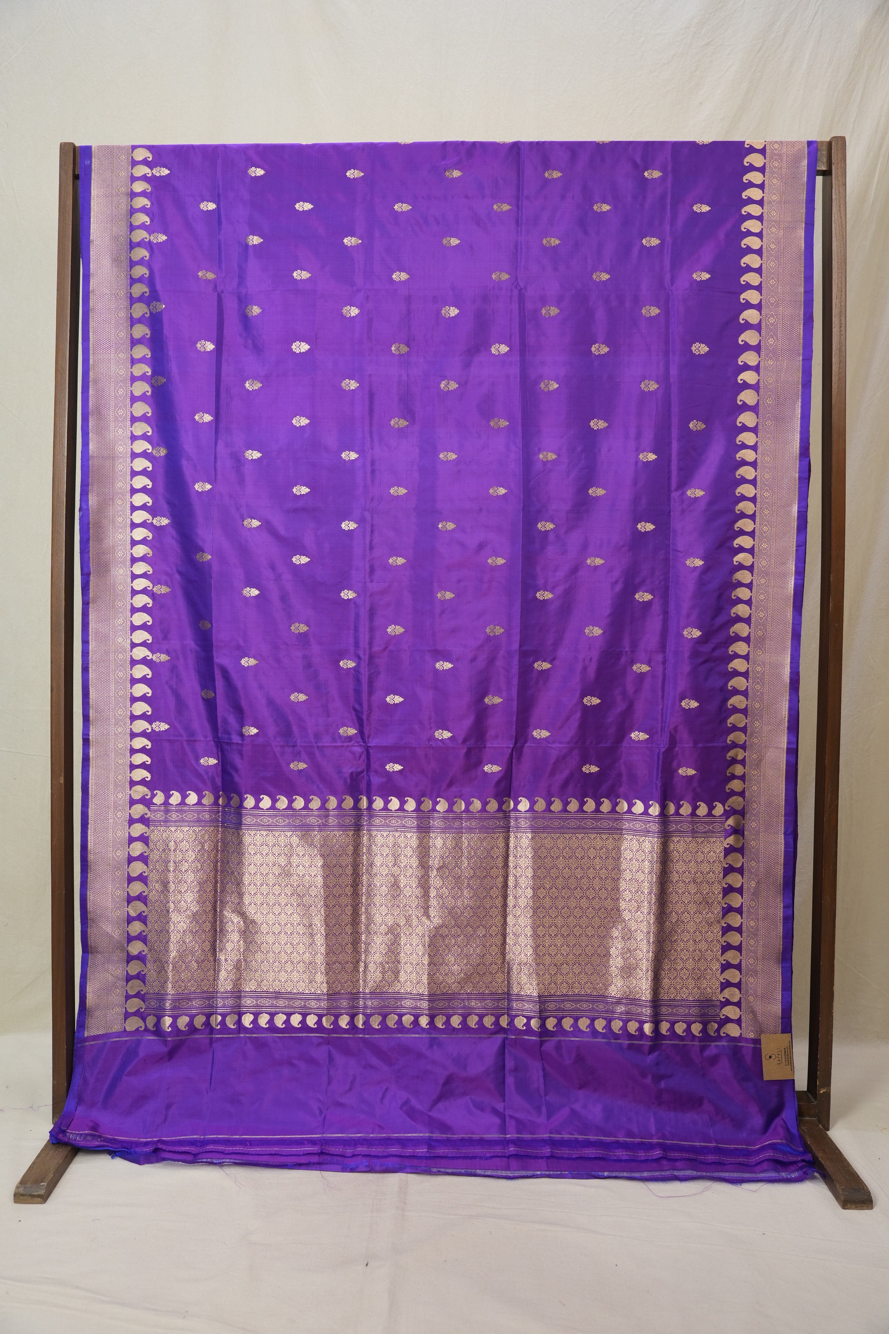 Violet Banarasi Silk Saree - SRVBSS894