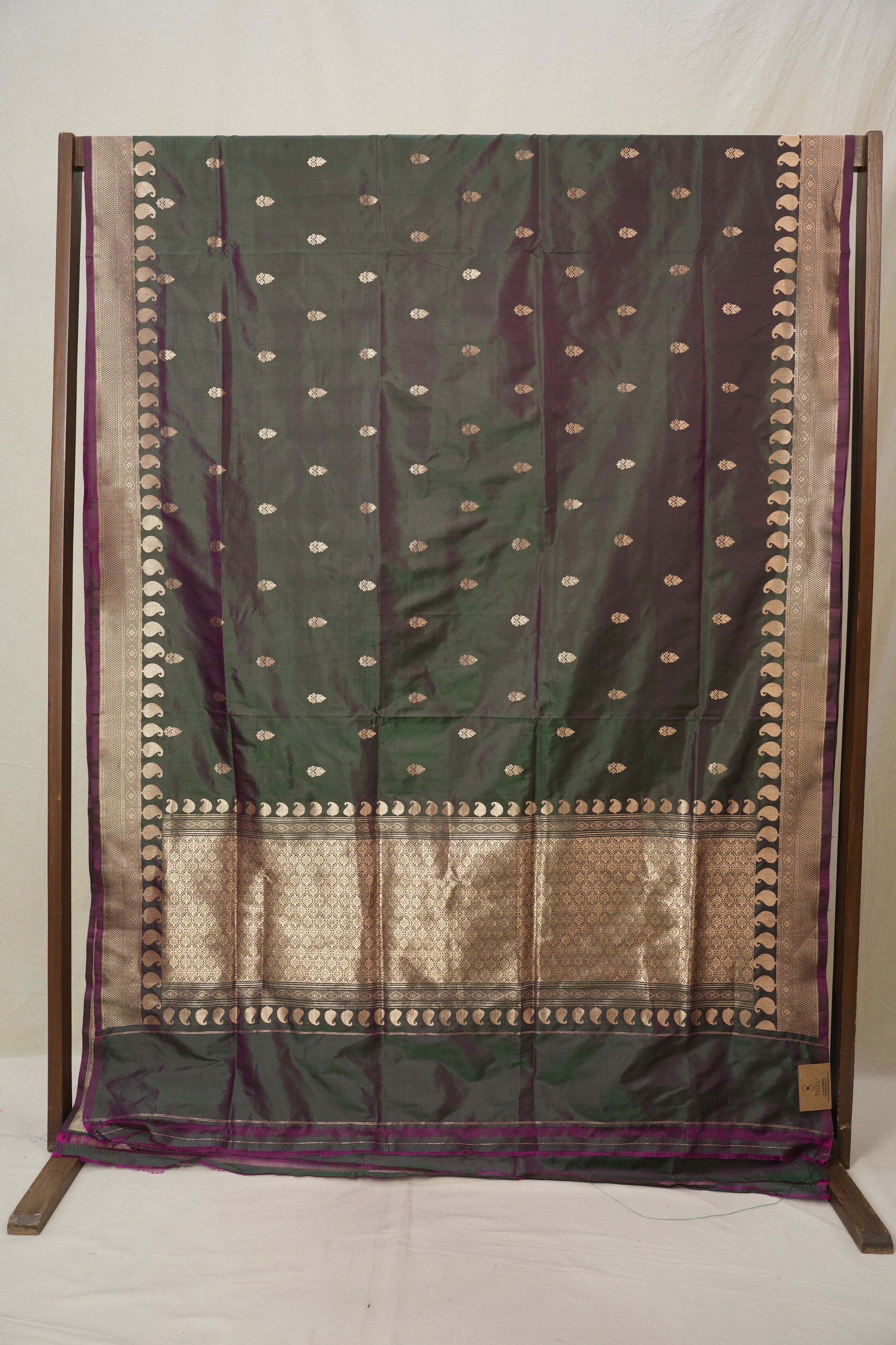 Two Tone Green Banarasi Silk Saree - SRTTGBSS895