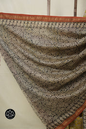 Yellow HBP Cotton Silk Saree With Maheshwari Border - SRYCSS1560