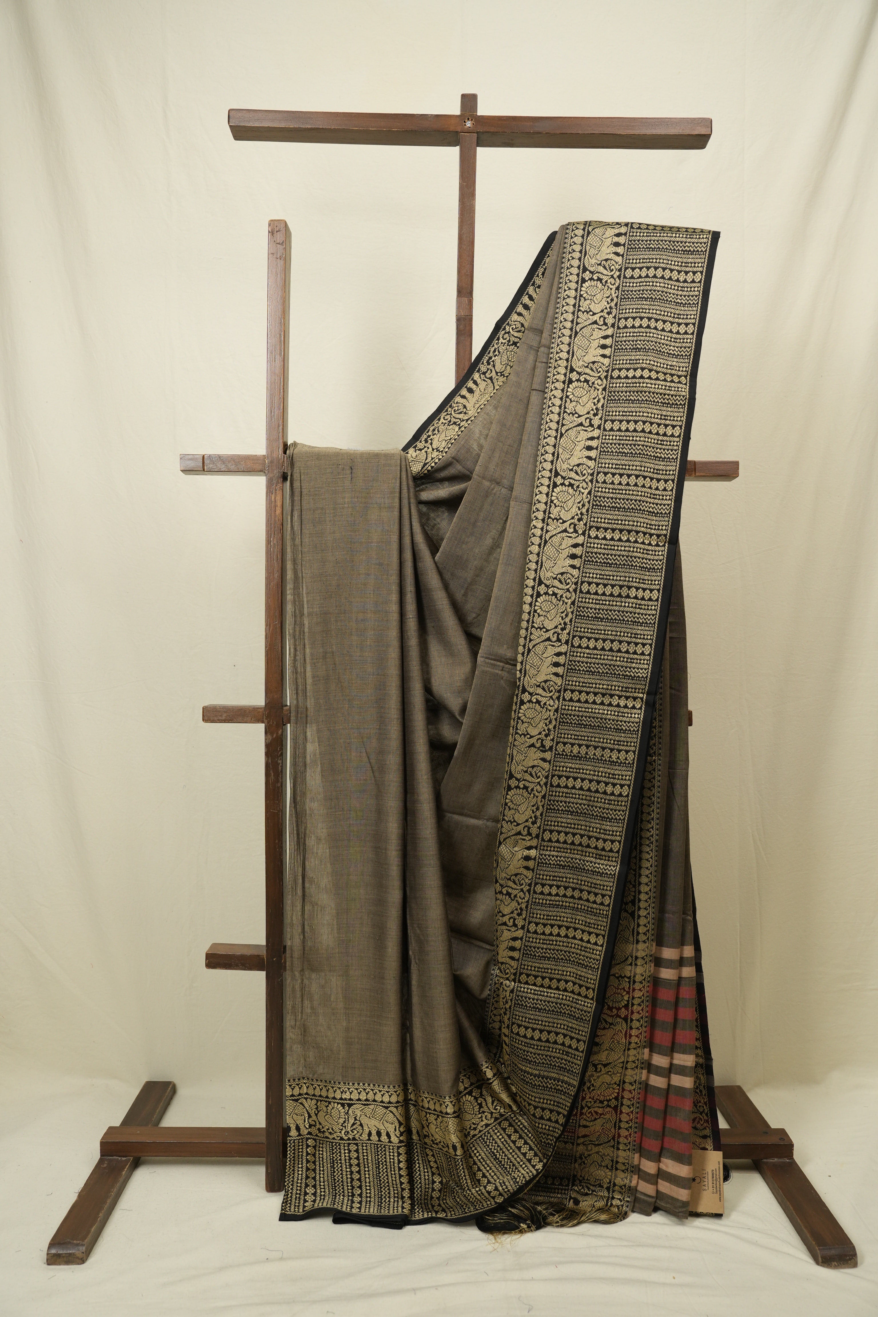Dark Grey Narayan Peth Cotton Saree - SRDGNPCS88
