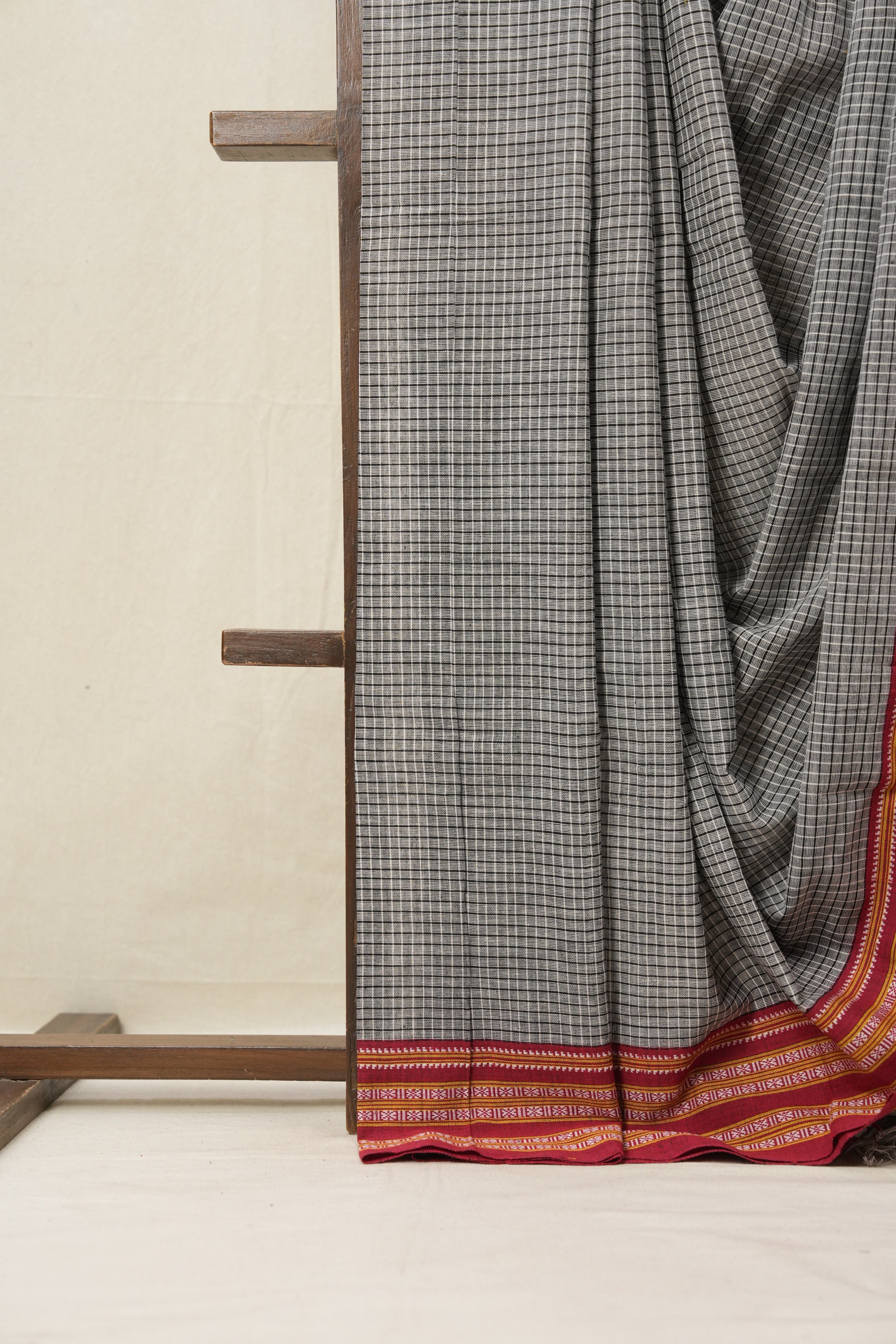 Grey Big Checks Cotton Patteda Anchu Saree - SRGPAS253