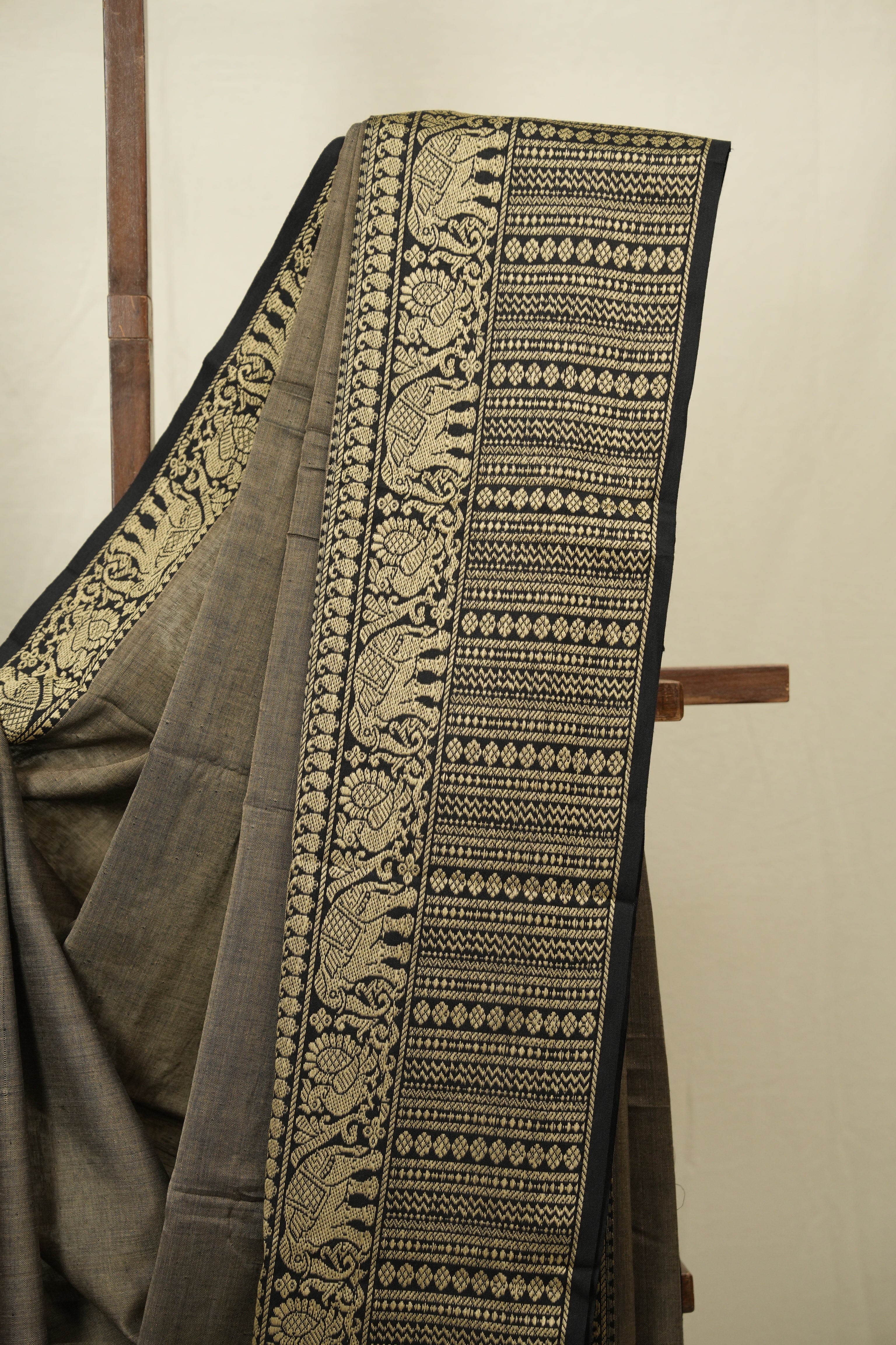 Dark Grey Narayan Peth Cotton Saree - SRDGNPCS88