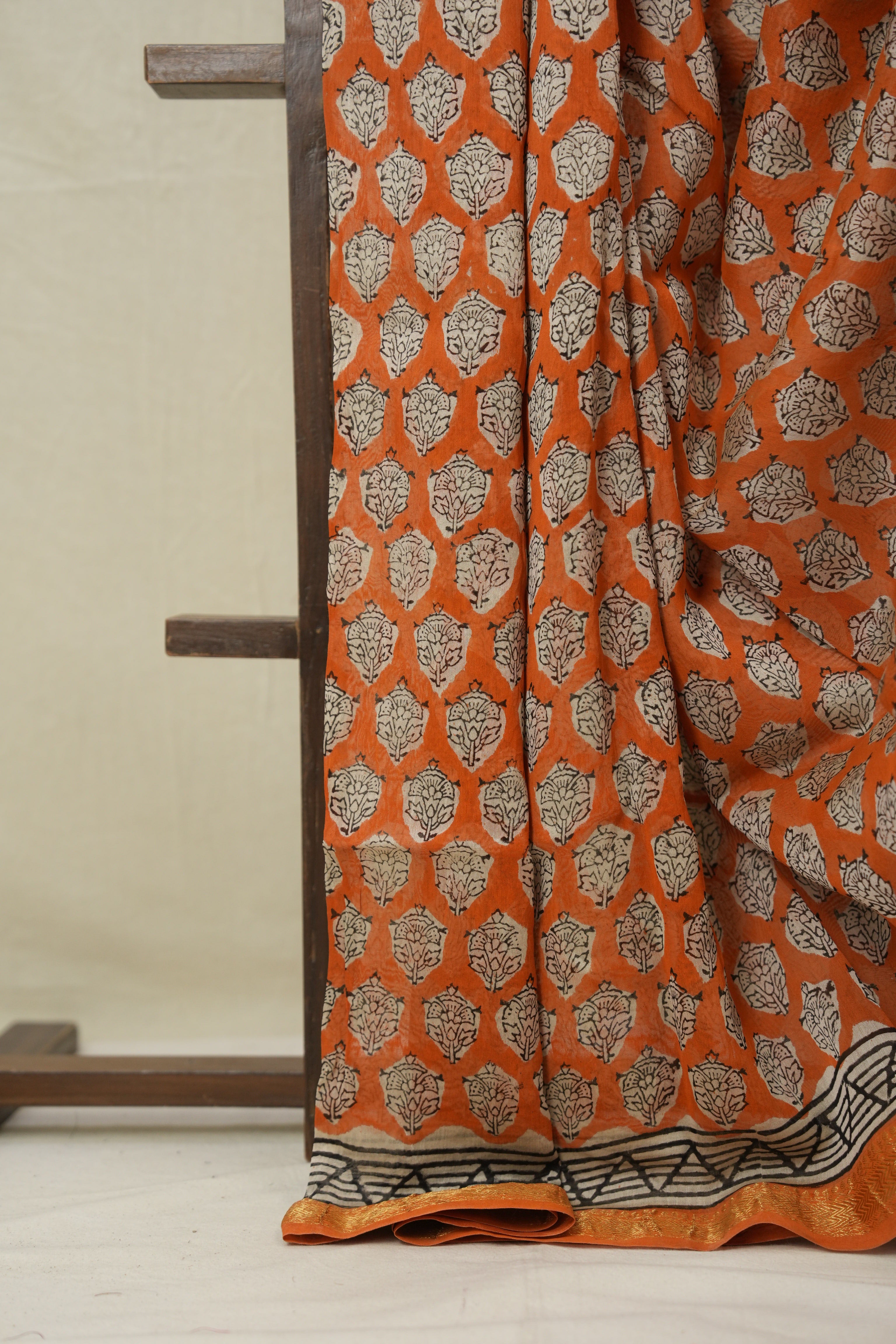 Orange HBP Cotton Silk Saree With Maheshwari Border - SROCSS1564