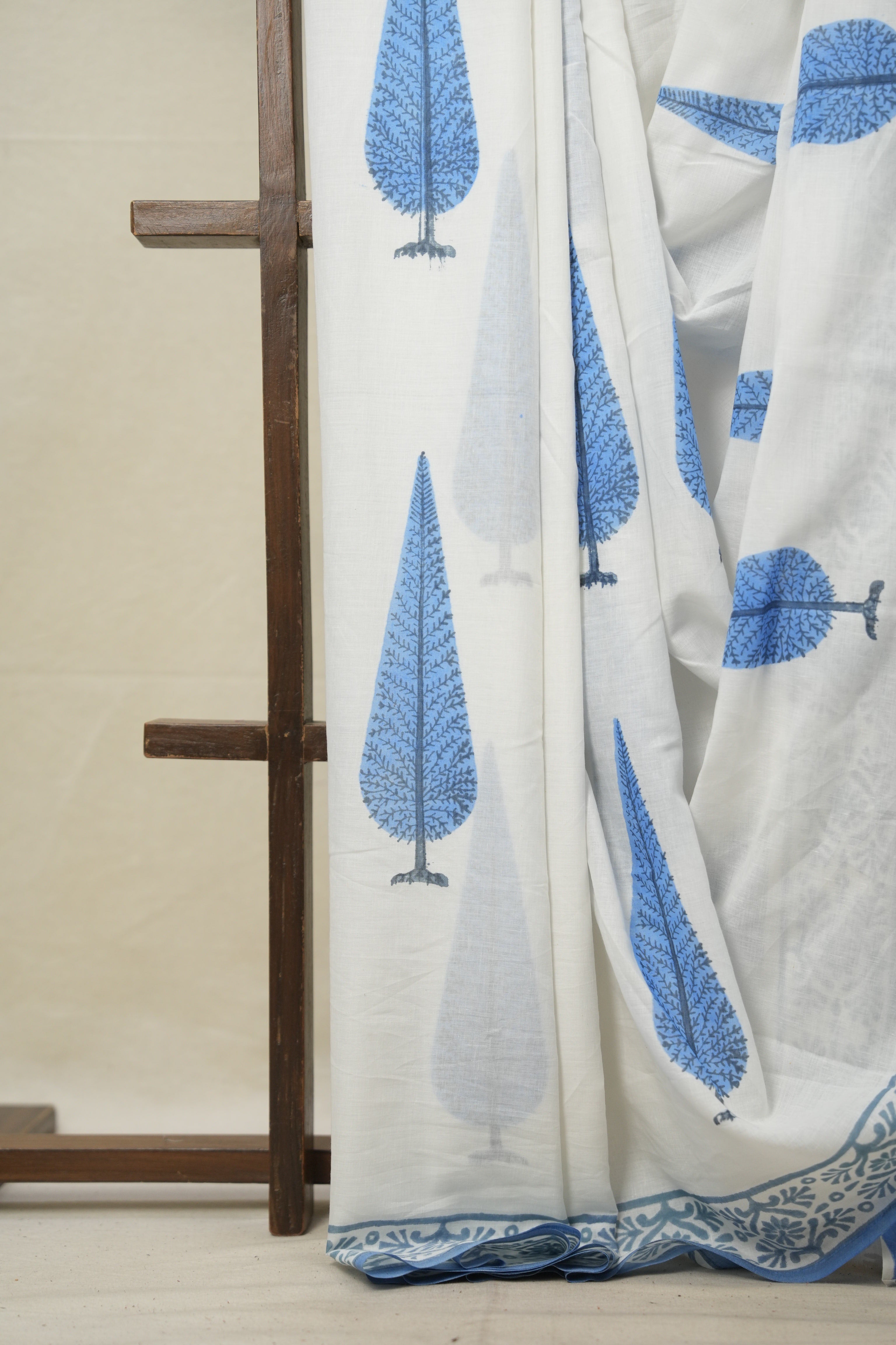 White HBP Cotton Saree - SRWCS2968