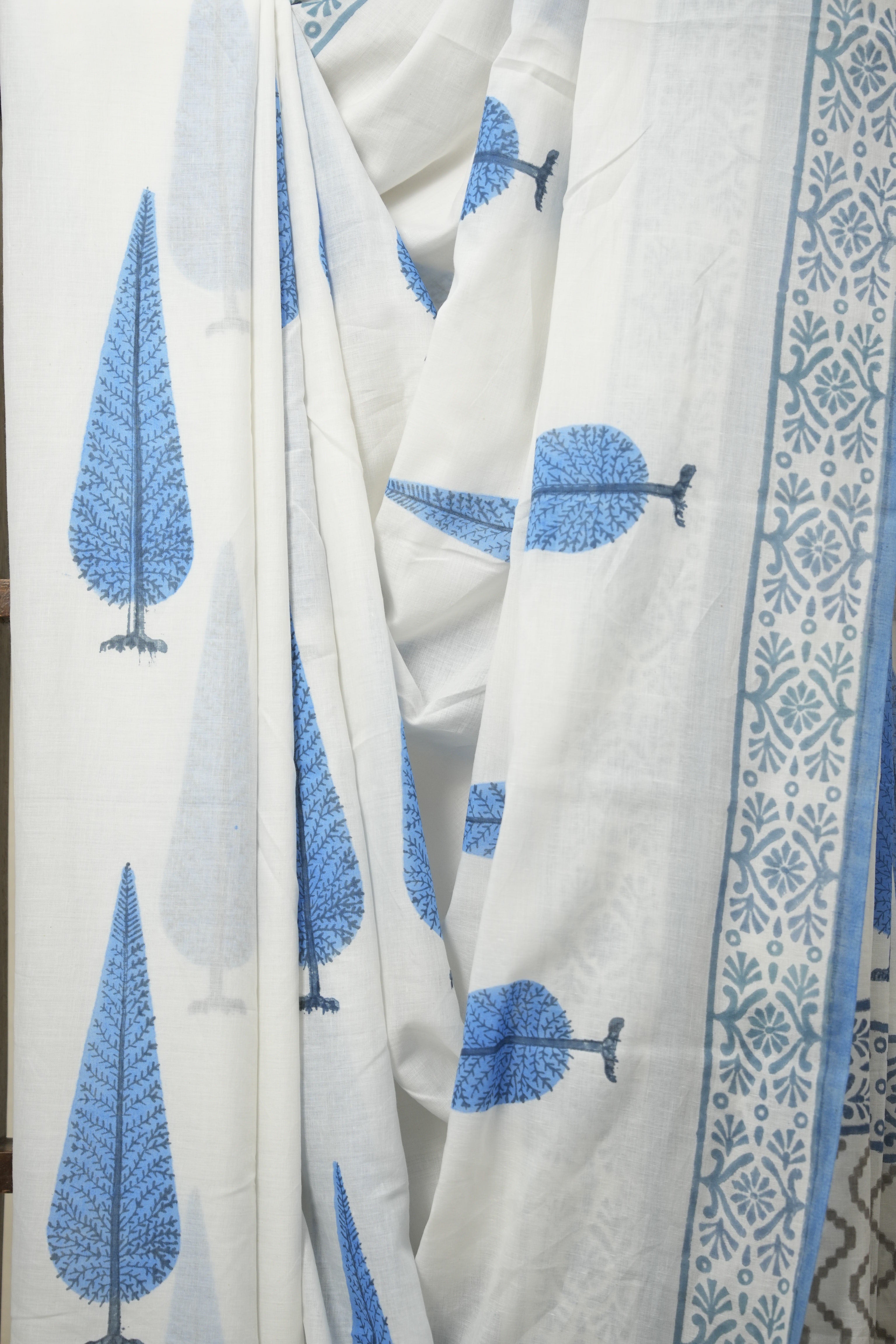 White HBP Cotton Saree - SRWCS2968