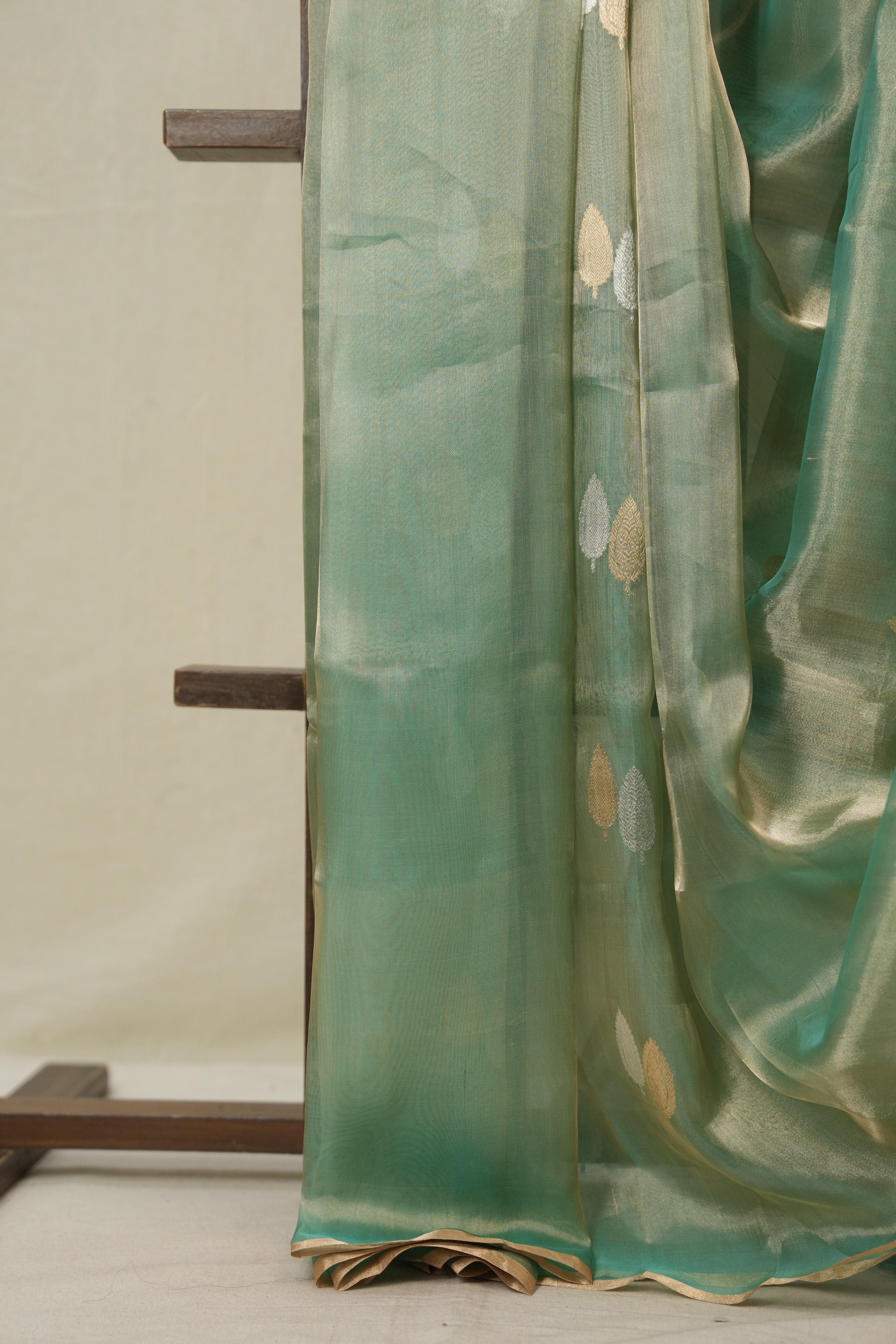 Turquoise Green Tissue Banarasi Silk Saree - SRTGTBSS60