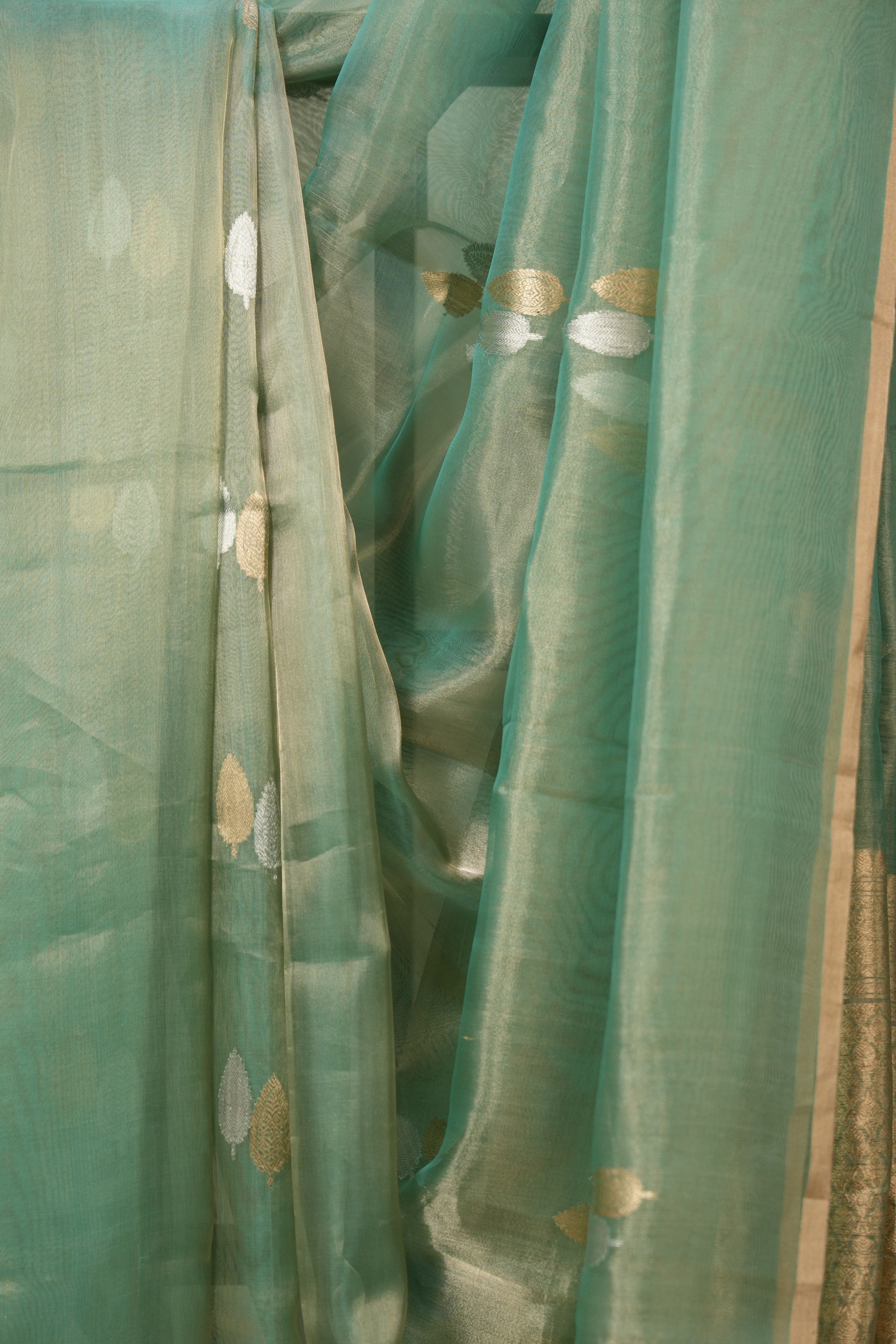 Turquoise Green Tissue Banarasi Silk Saree - SRTGTBSS60