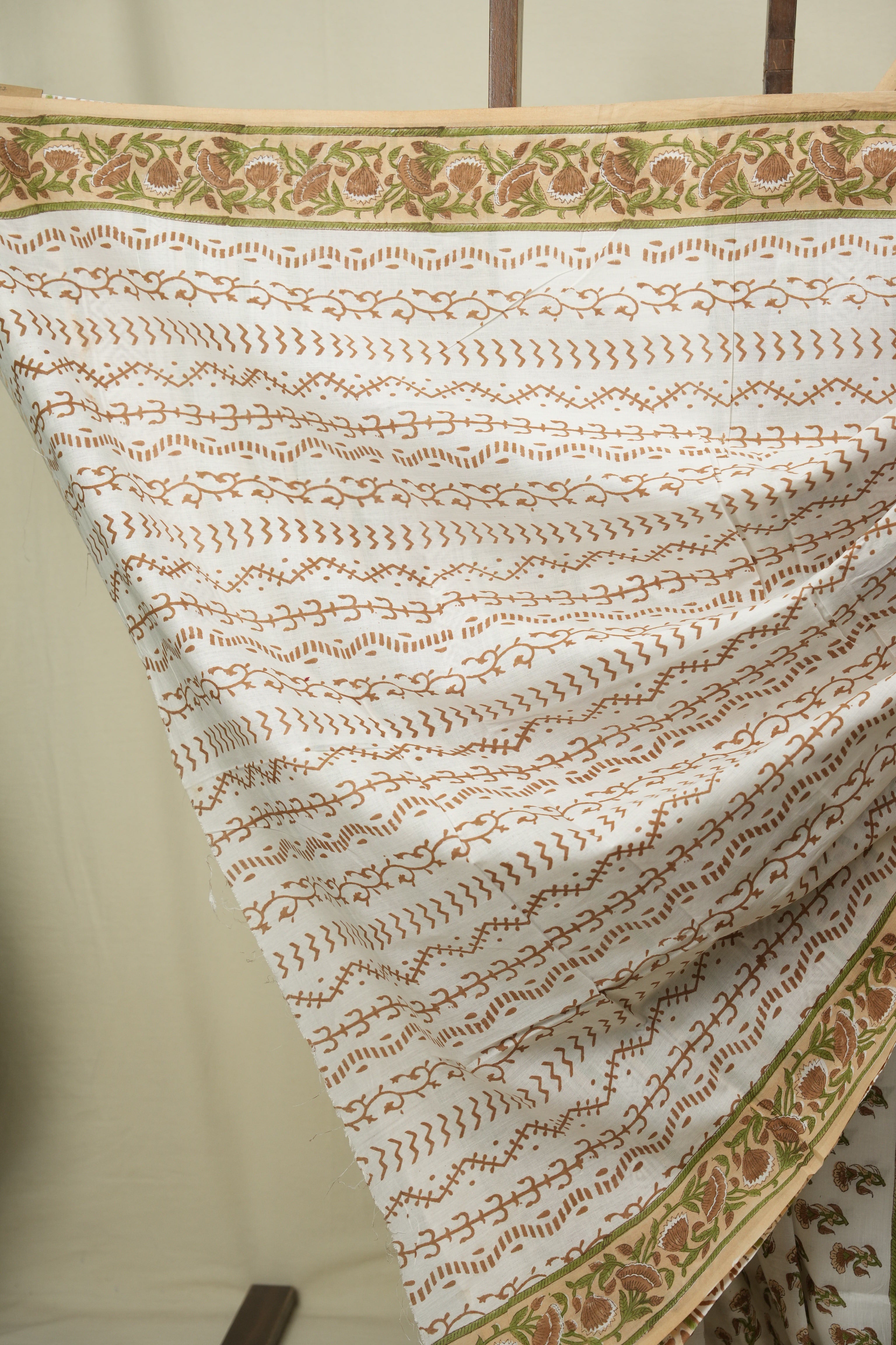 White HBP Cotton Saree - SRWCS3733