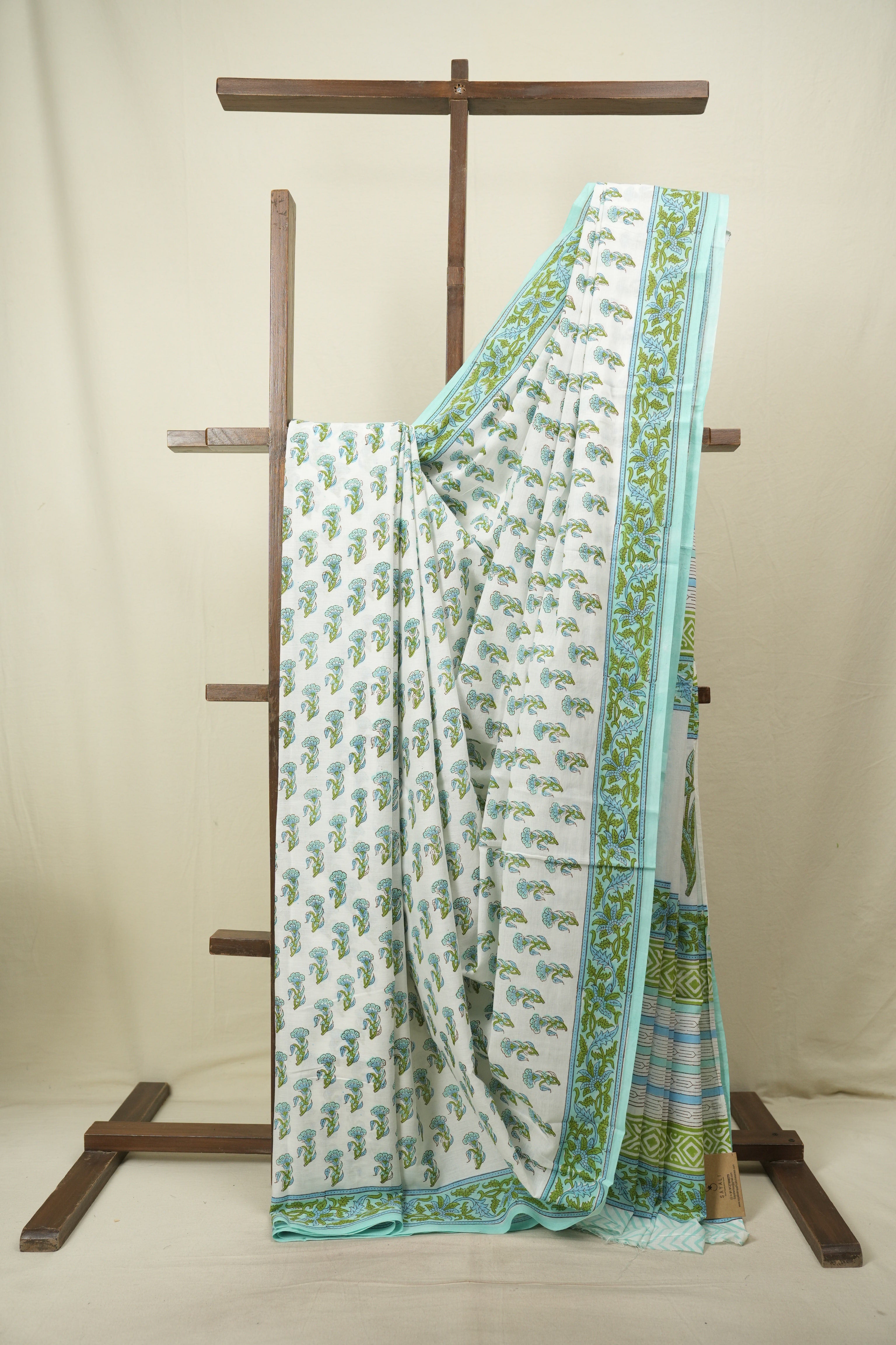 White HBP Cotton Saree - SRWCS3732