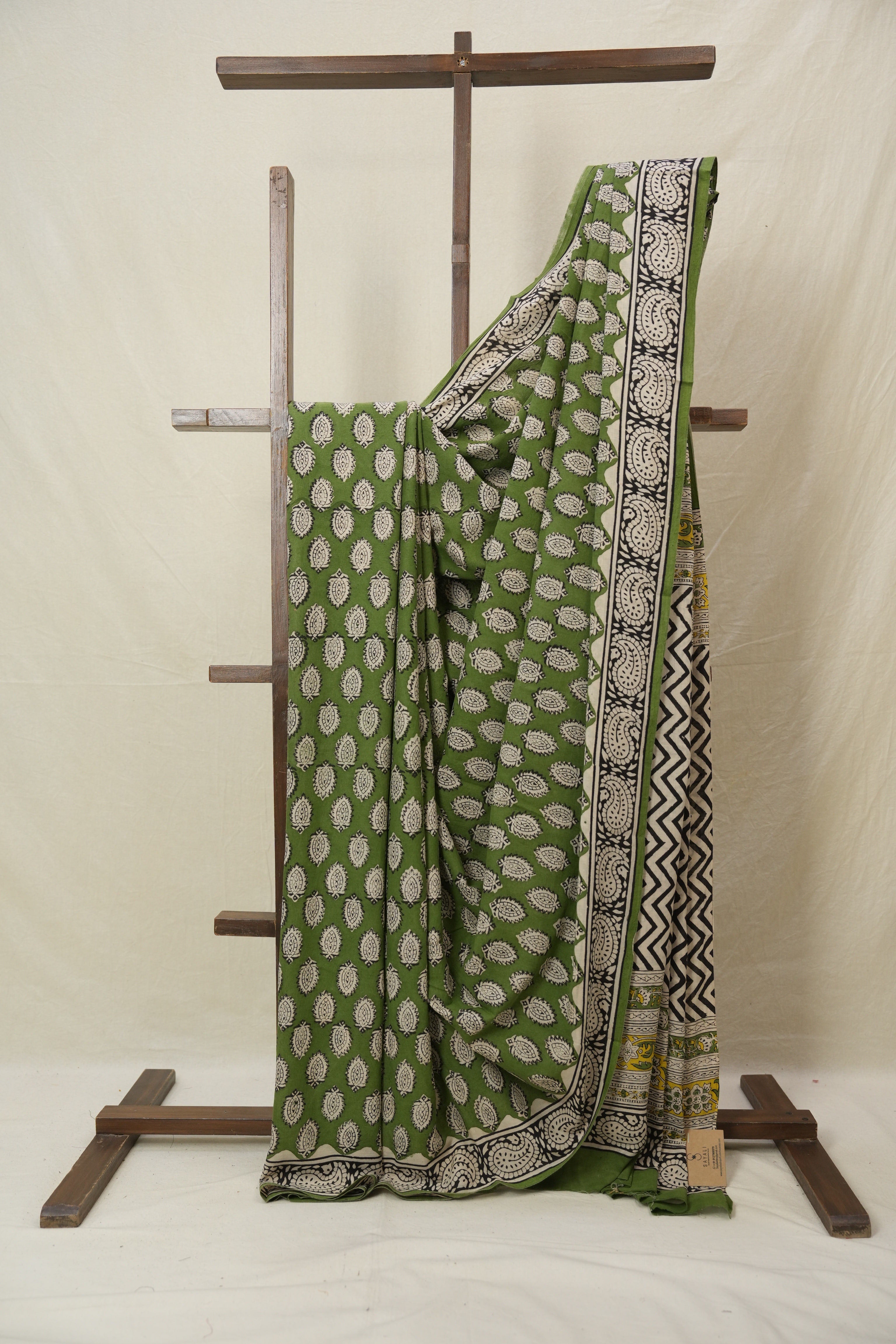 Green HBP Cotton Saree - SRGCS3229