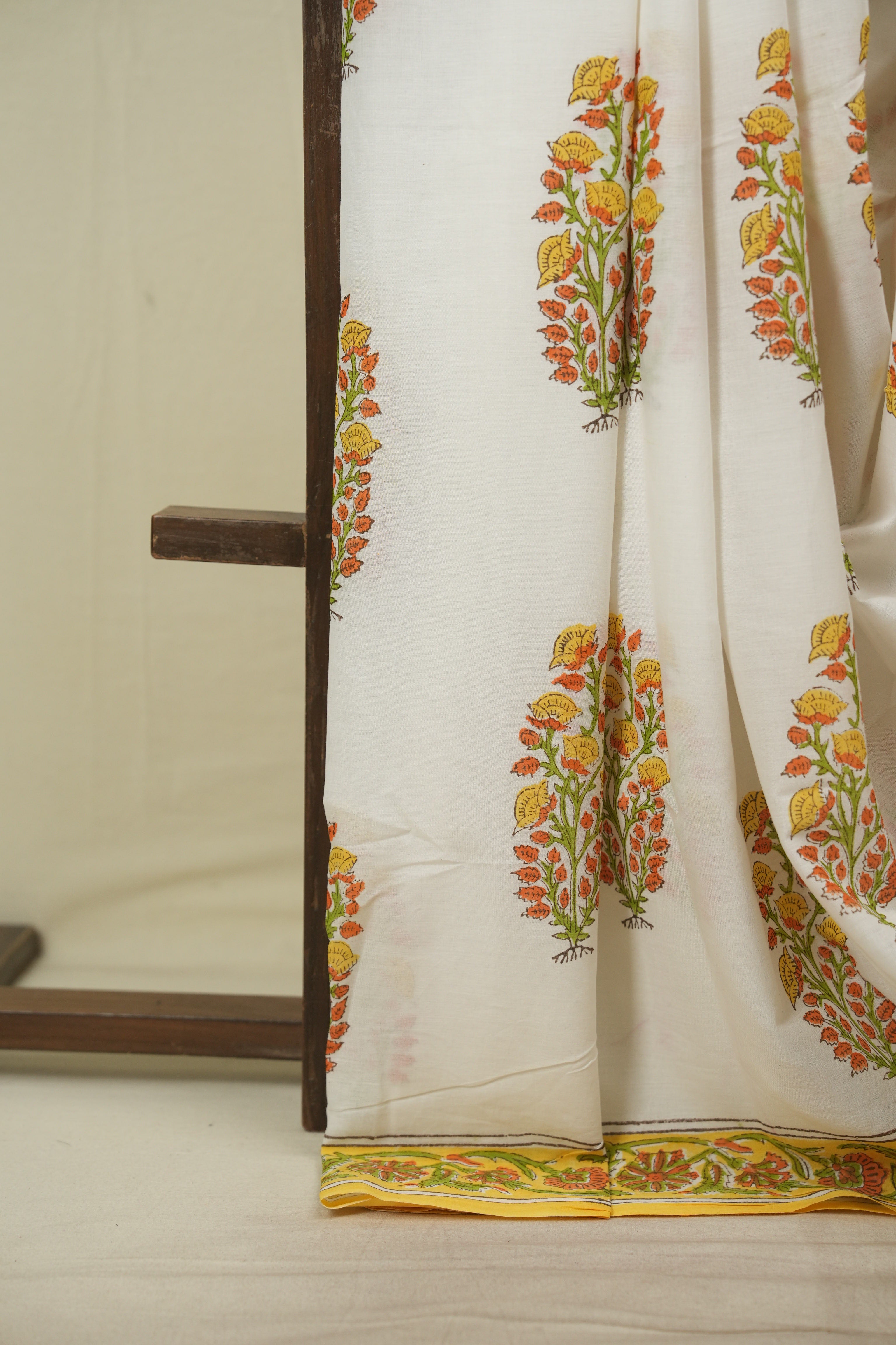 White HBP Cotton Saree - SRWCS3730