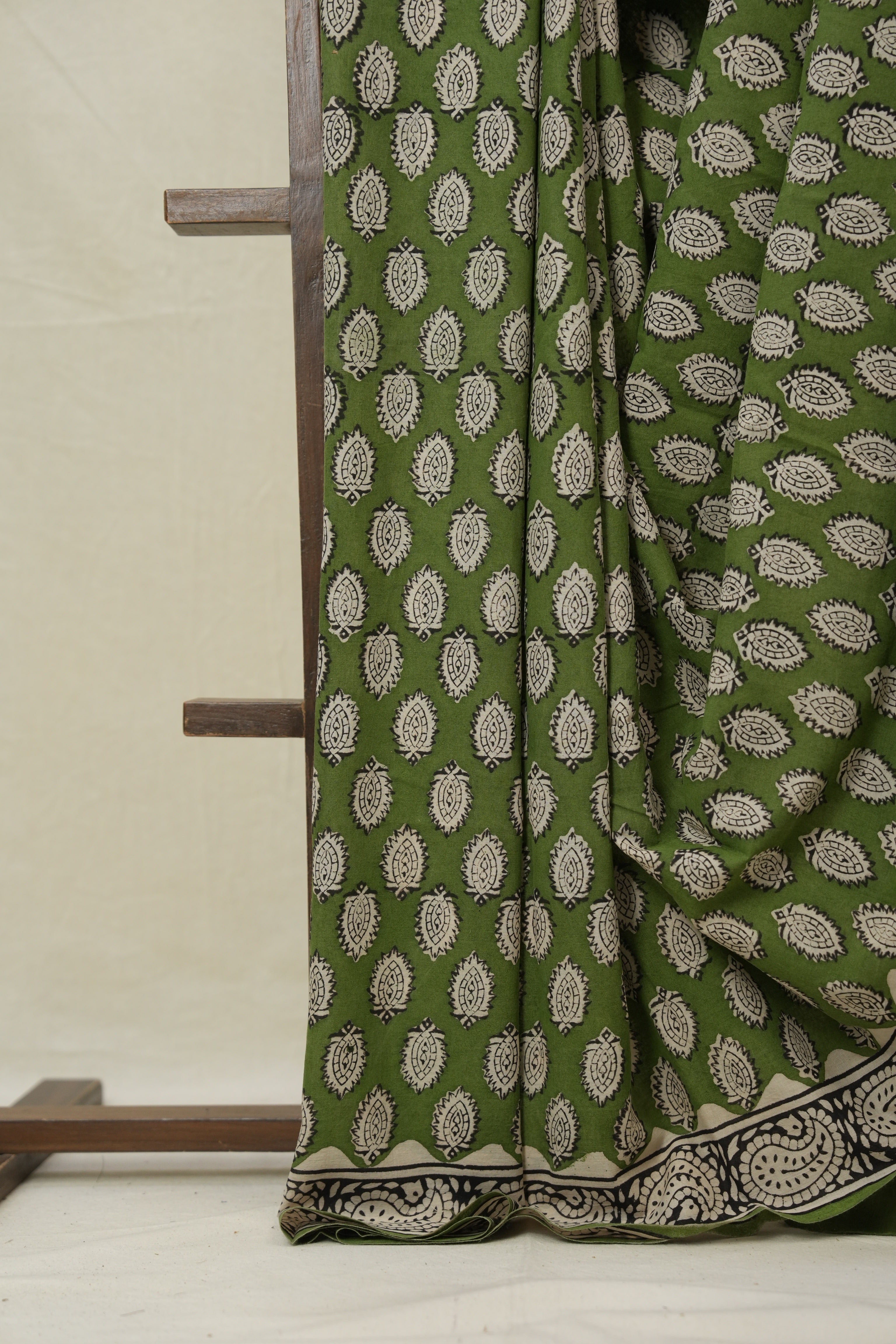 Green HBP Cotton Saree - SRGCS3229