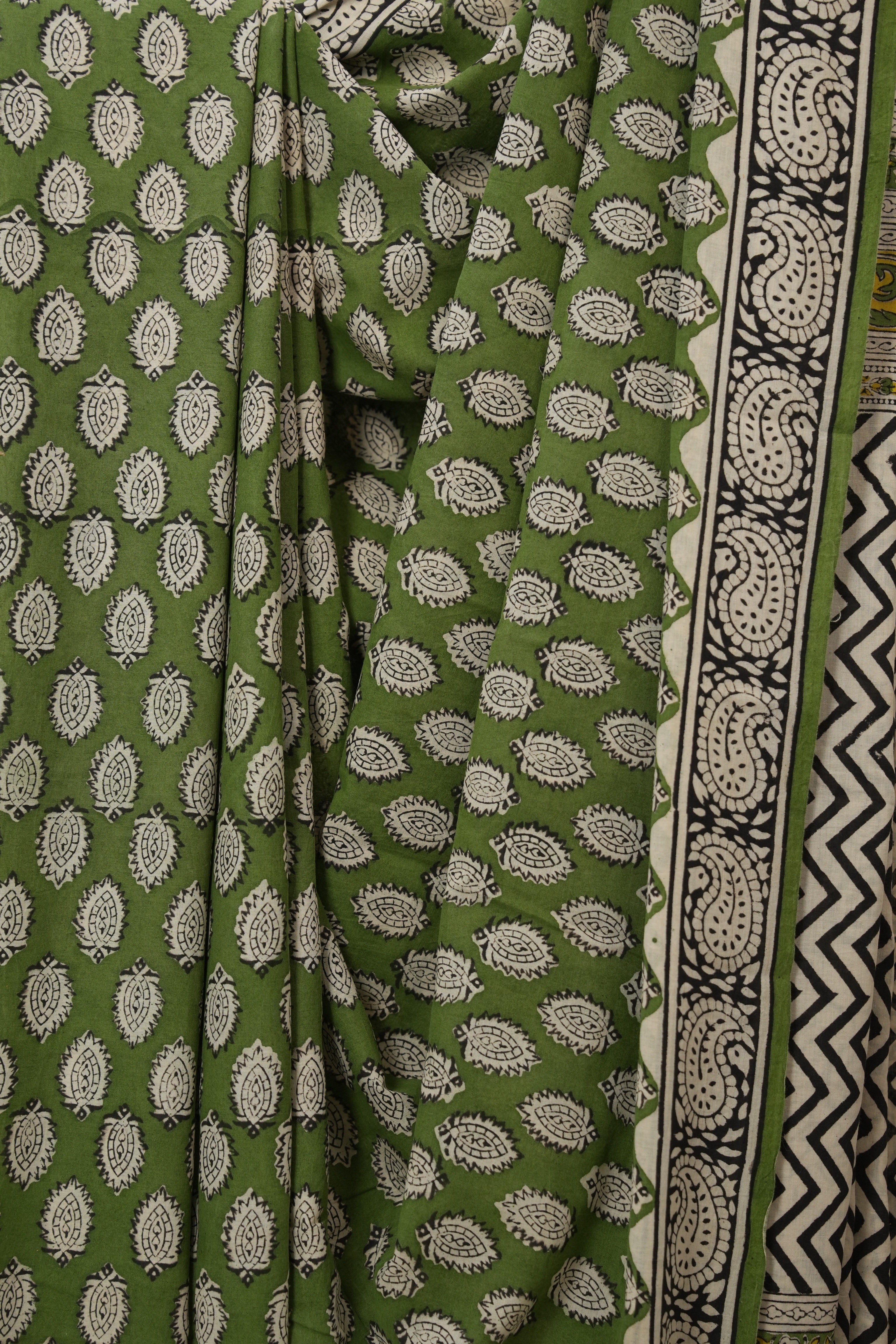 Green HBP Cotton Saree - SRGCS3229