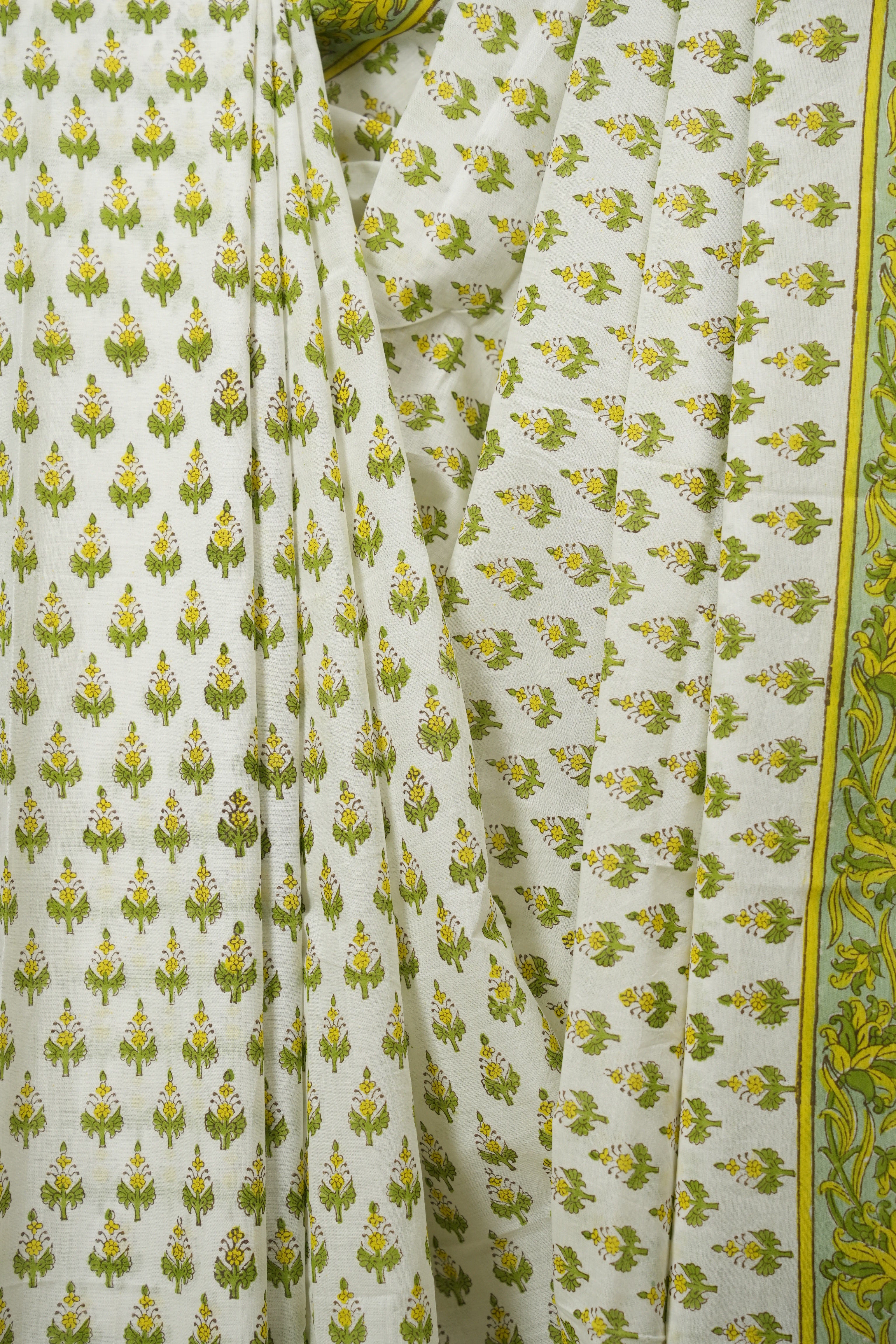 White HBP Cotton Saree - SRWCS3725