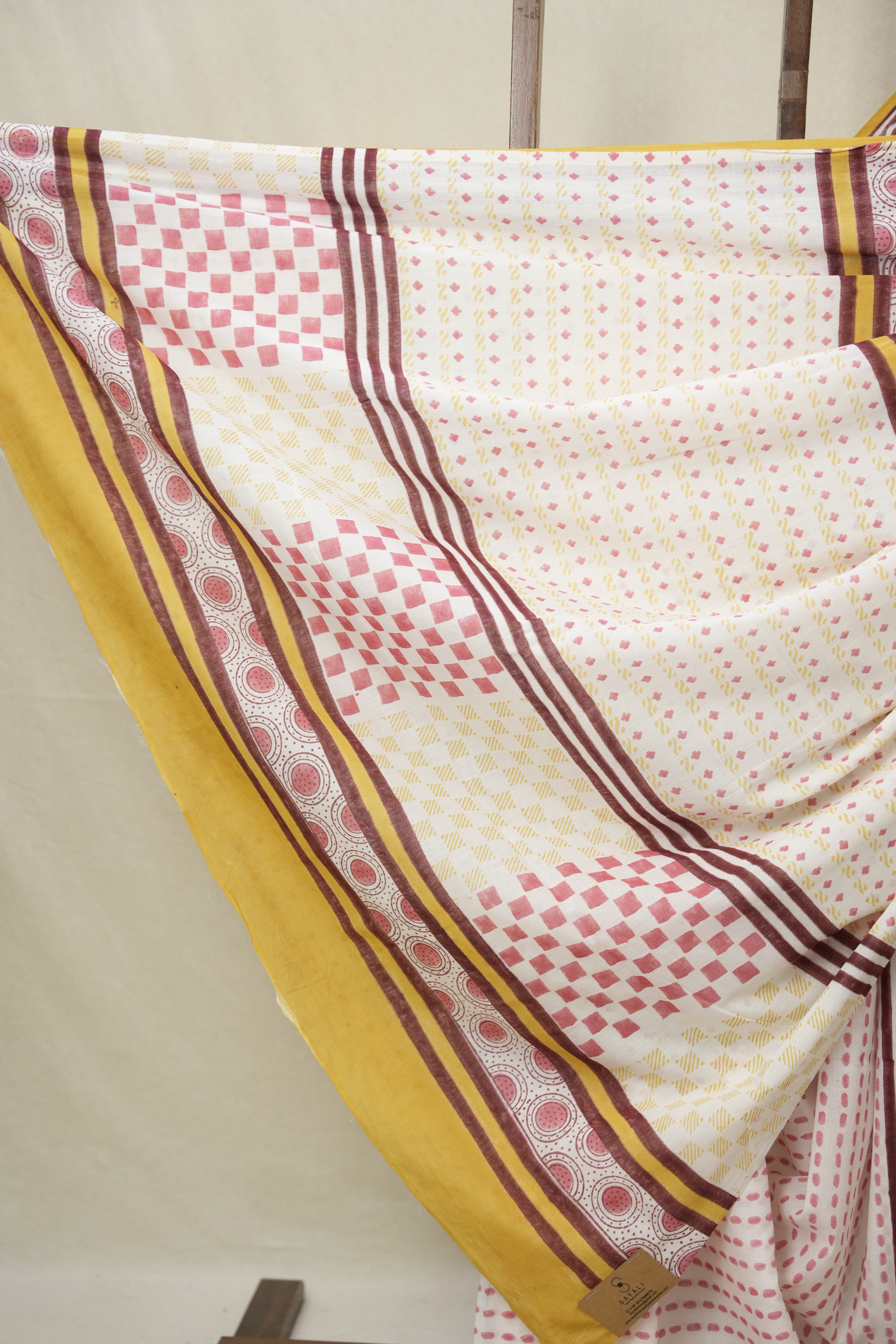 White HBP Cotton Saree - SRWCS3227