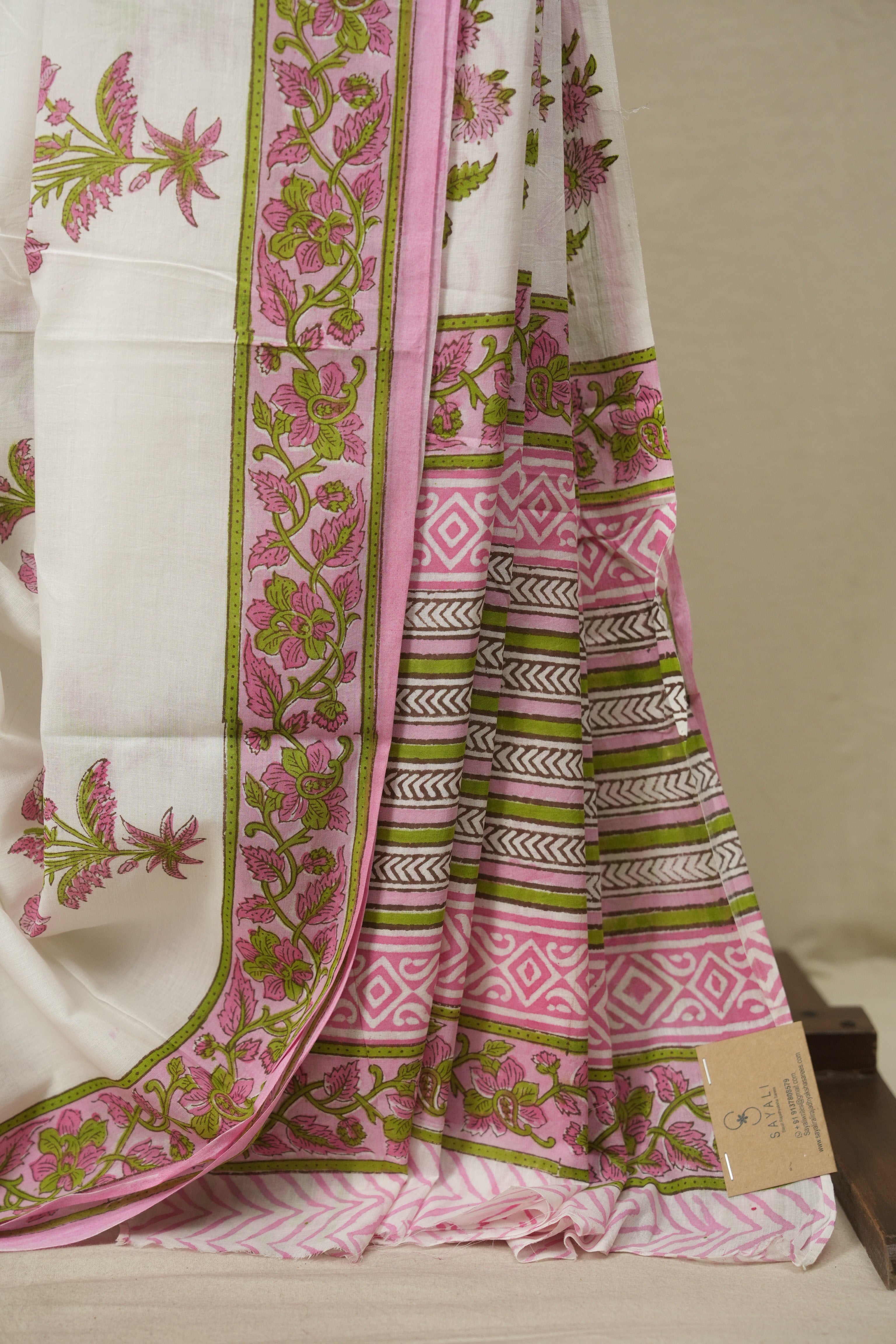 White HBP Cotton Saree - SRWCS3731