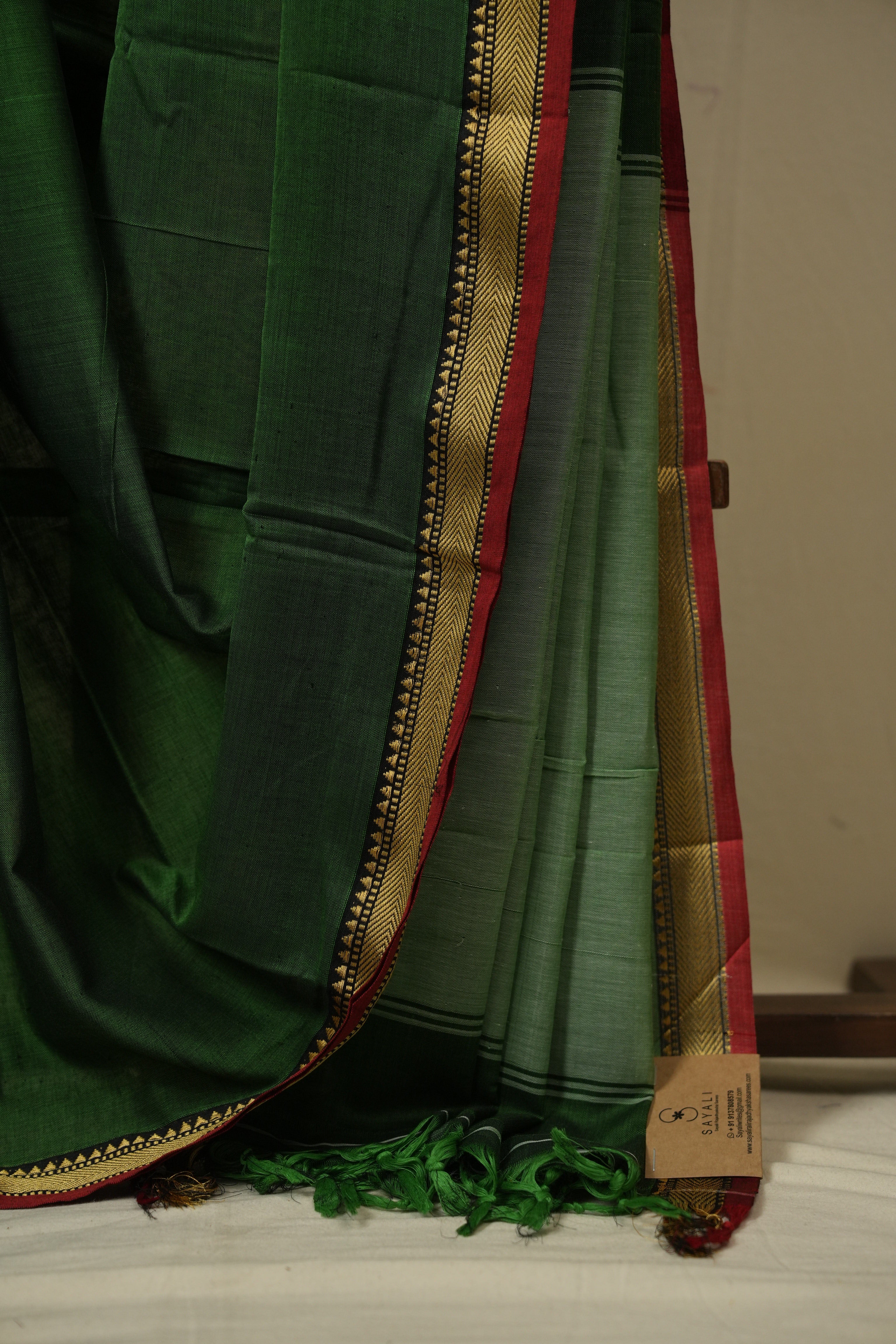 Green Narayan Peth Cotton Saree - SRGNPCS39