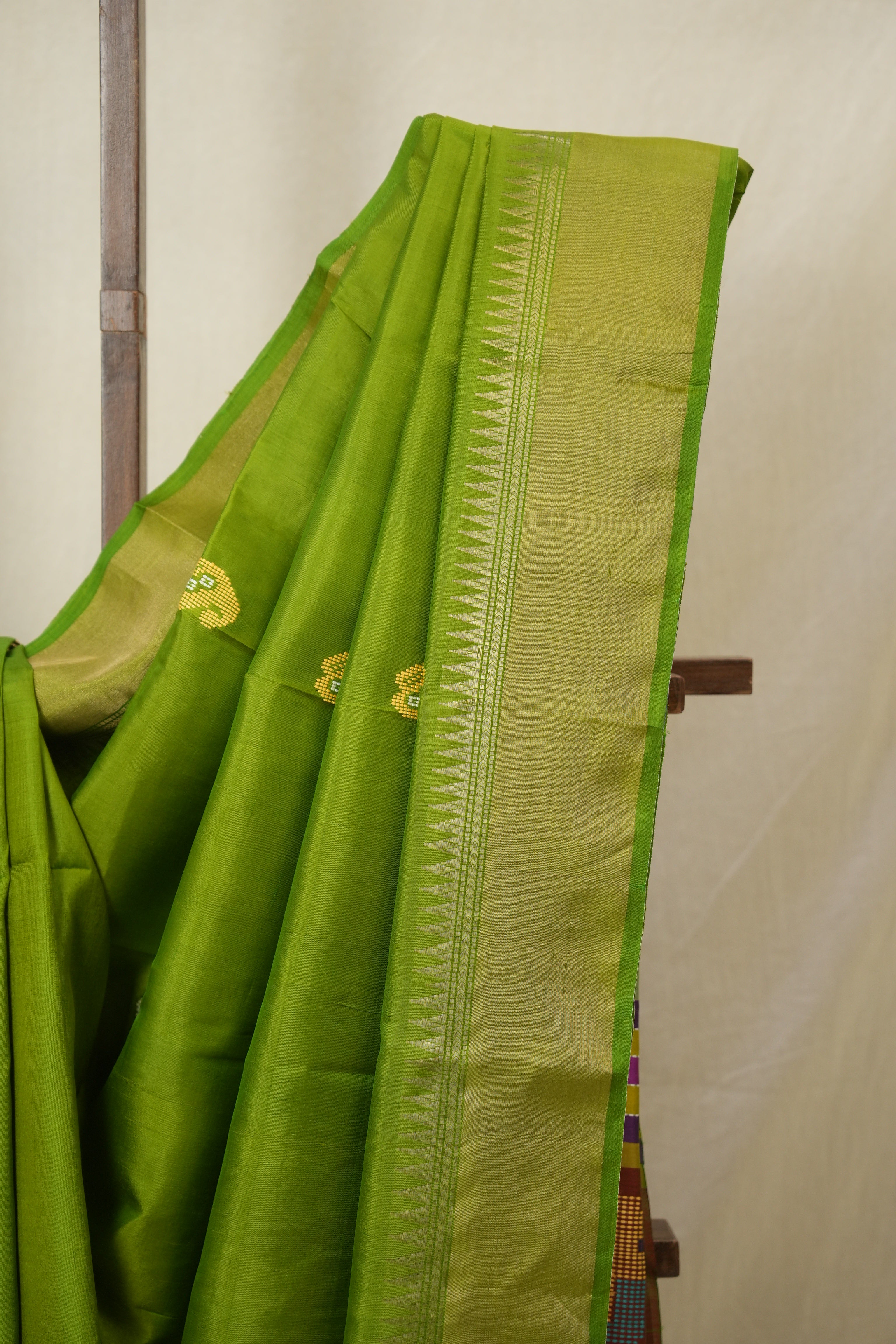 Mehendi Green Mulberry Silk Saree - SRMGMSS14