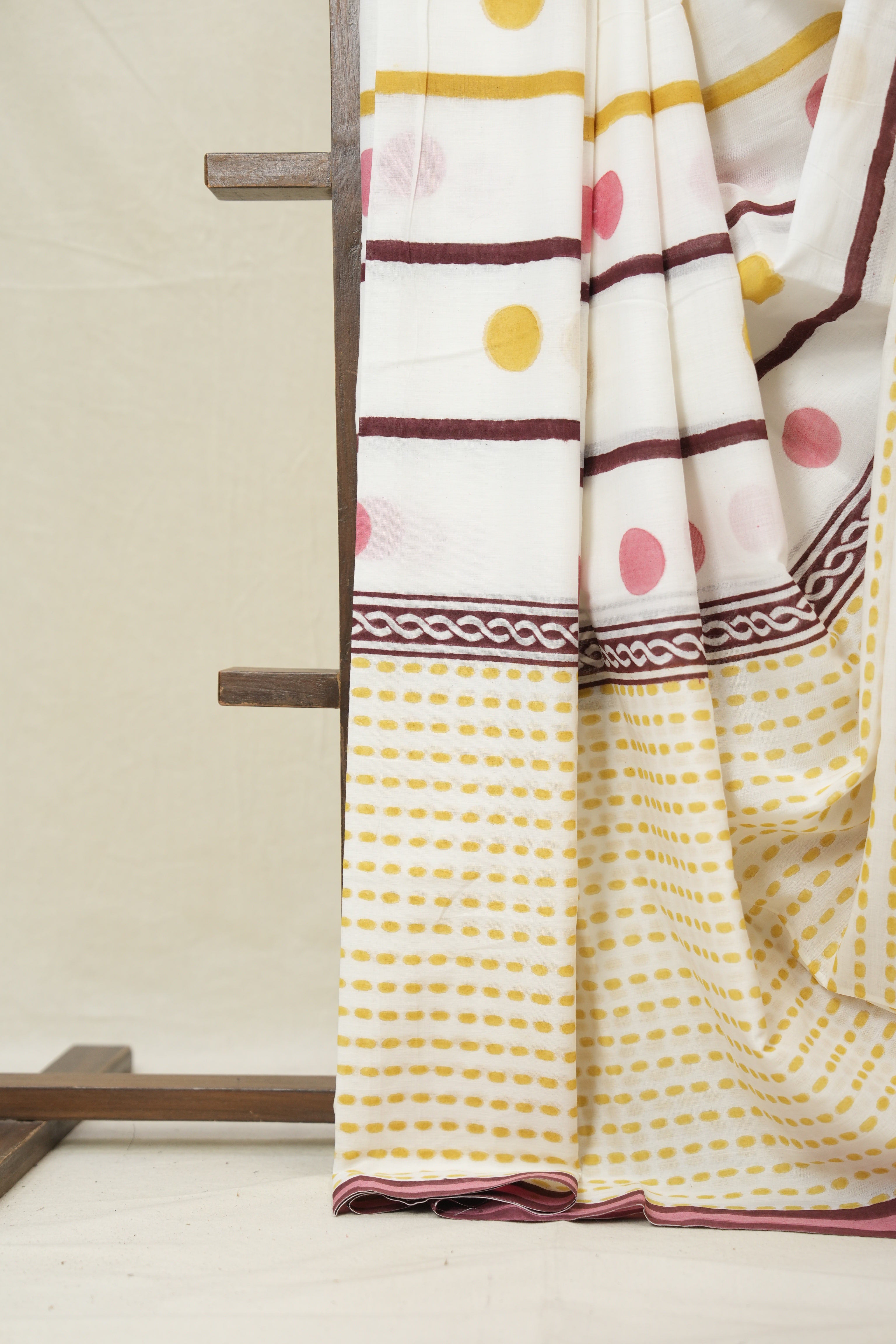 White HBP Cotton Saree - SRWCS3223