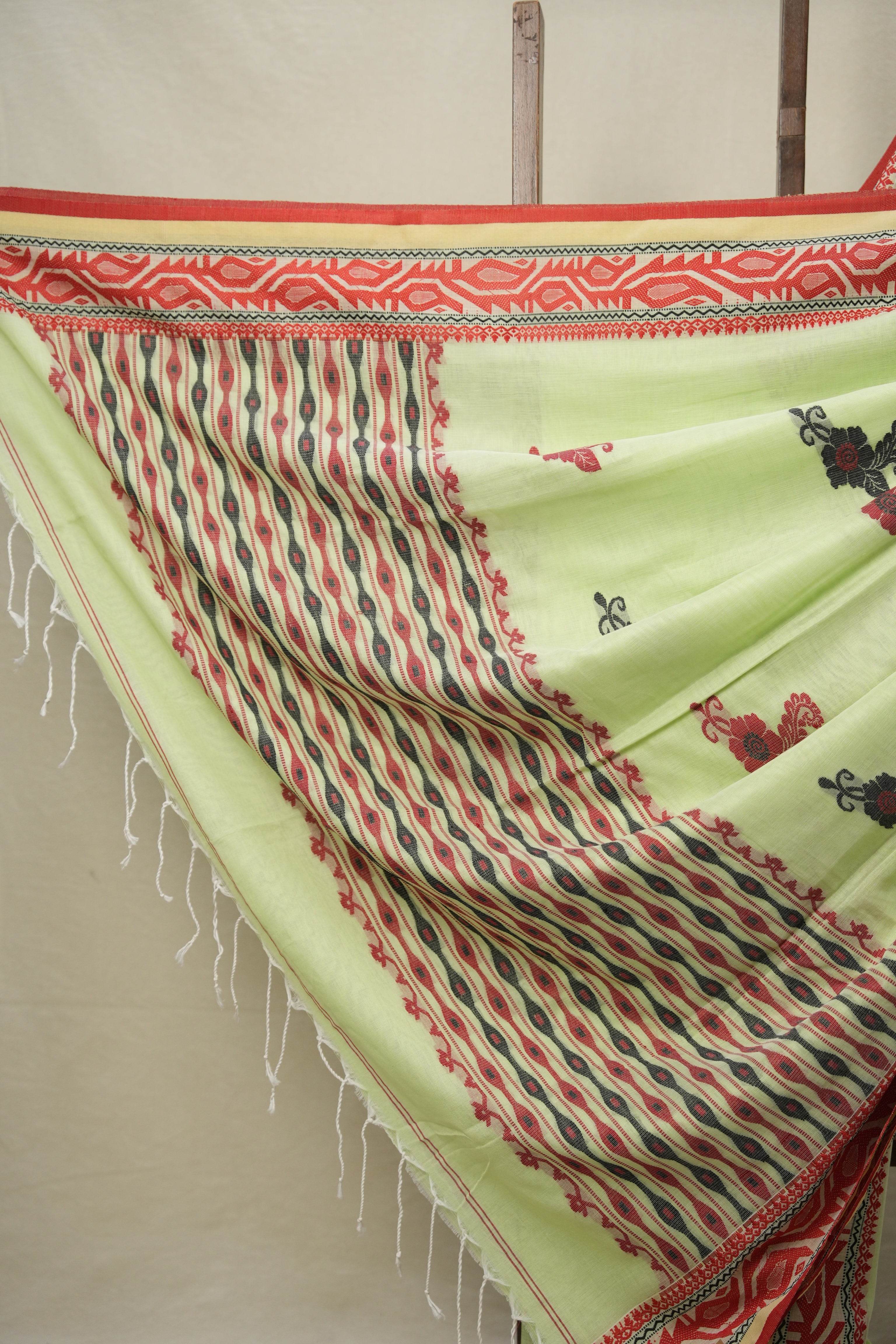 Pista Green Bengal Cotton Jamdani Saree - SRPGBCJS179