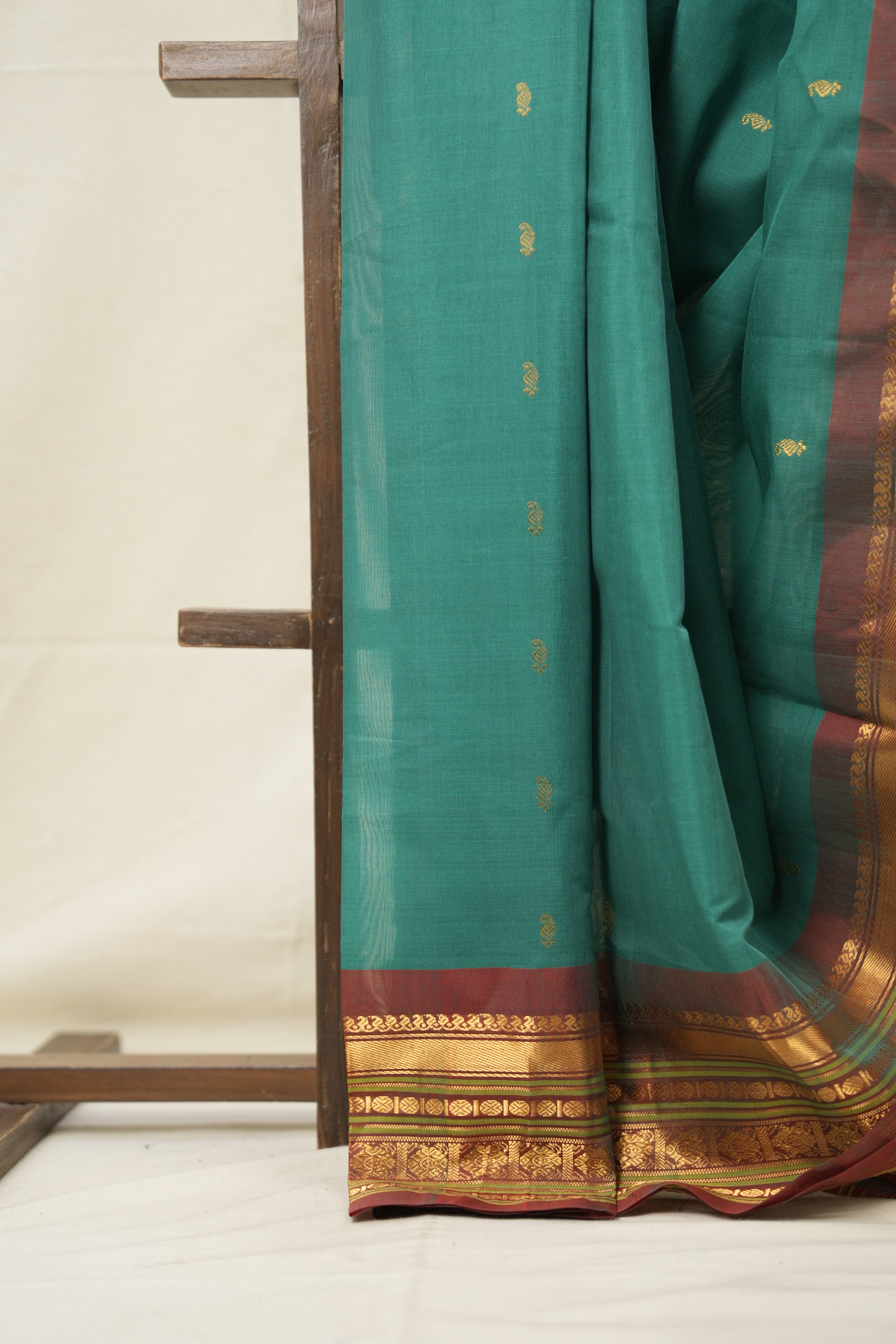 Rama Green Gadwal Cotton Silk Saree - SRRGCSS170