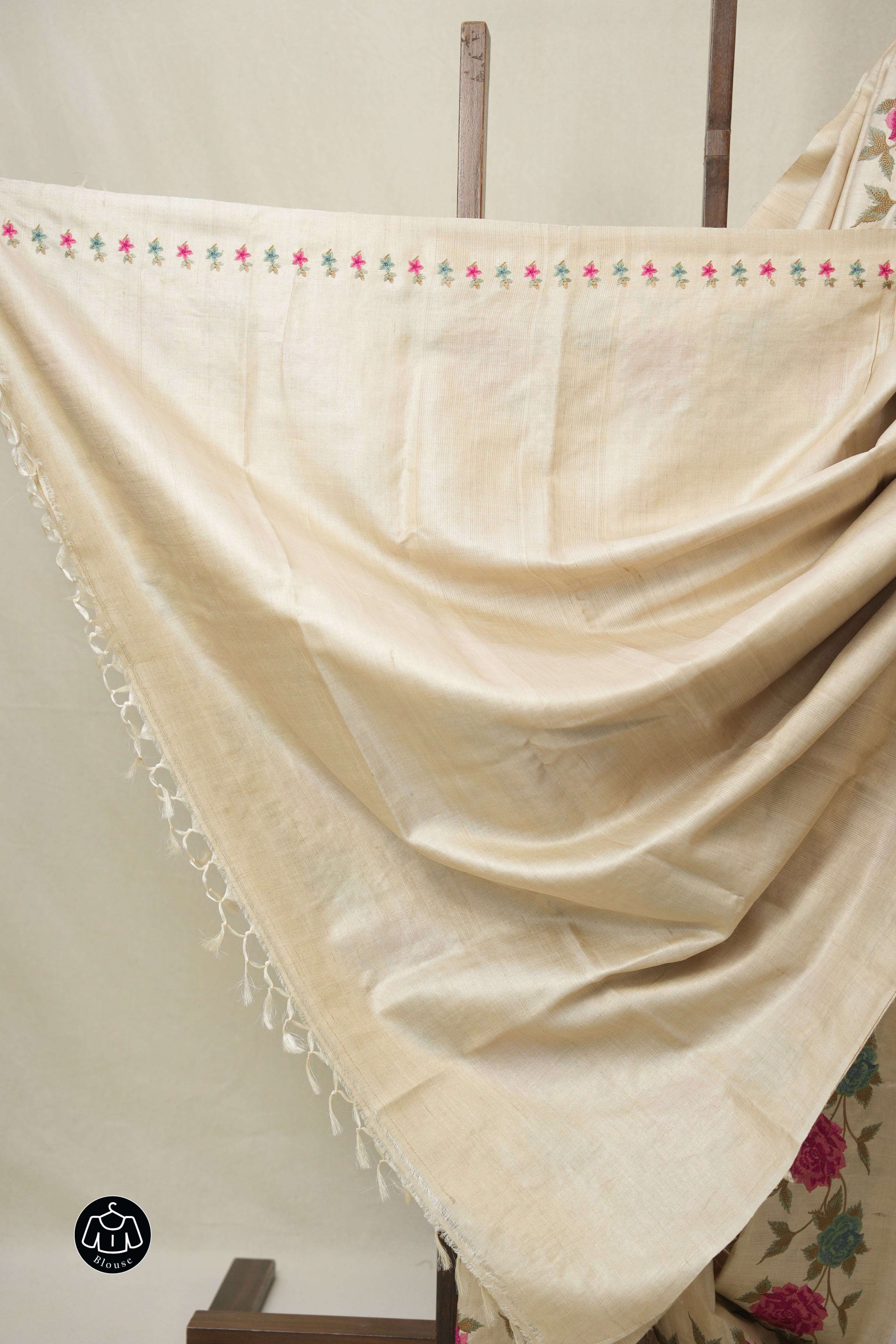Cream Machine Embroidered Tussar Silk Saree - SRCMETSS1541