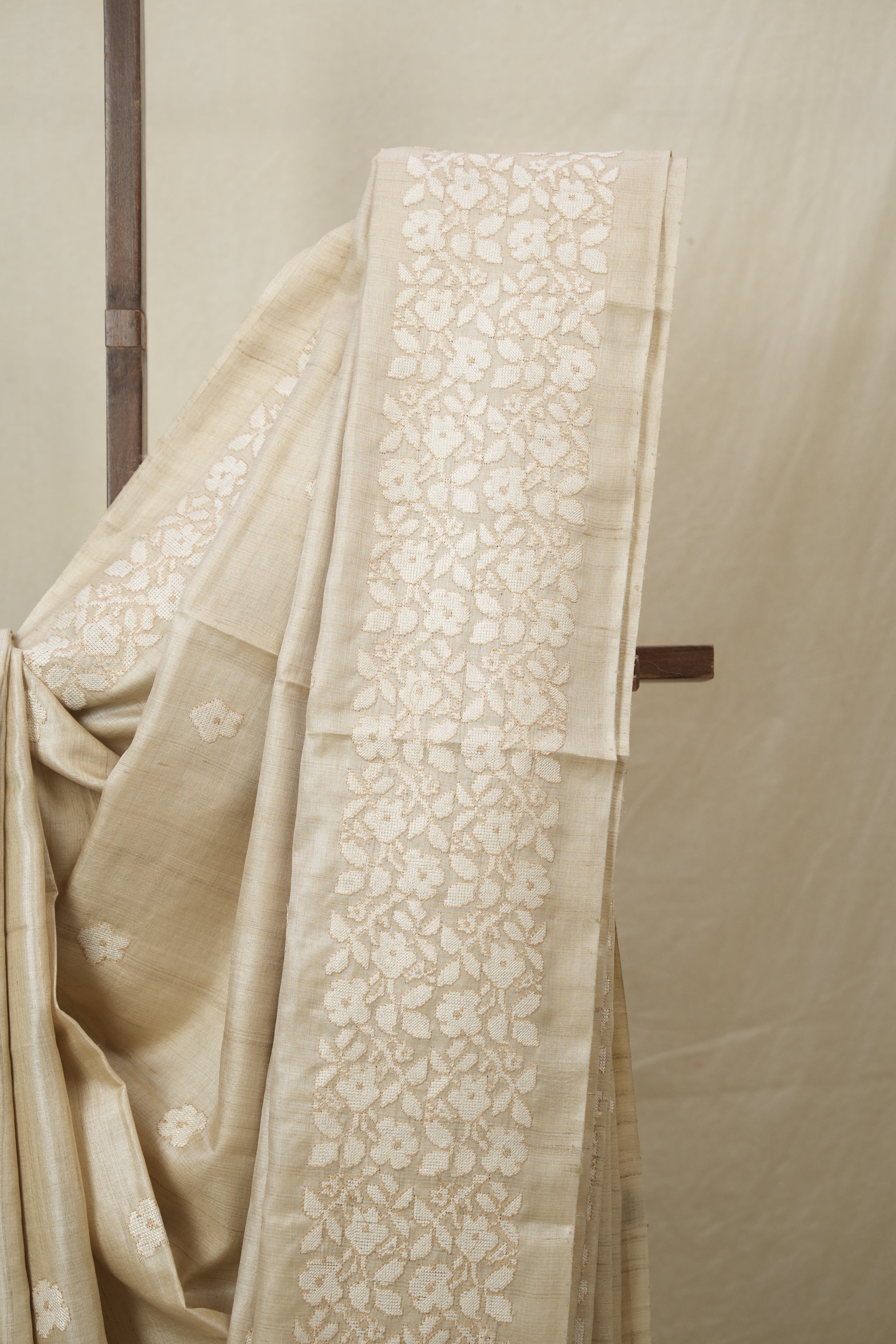 Beige Machine Embroidered Tussar Silk Saree - SRBMETSS1539