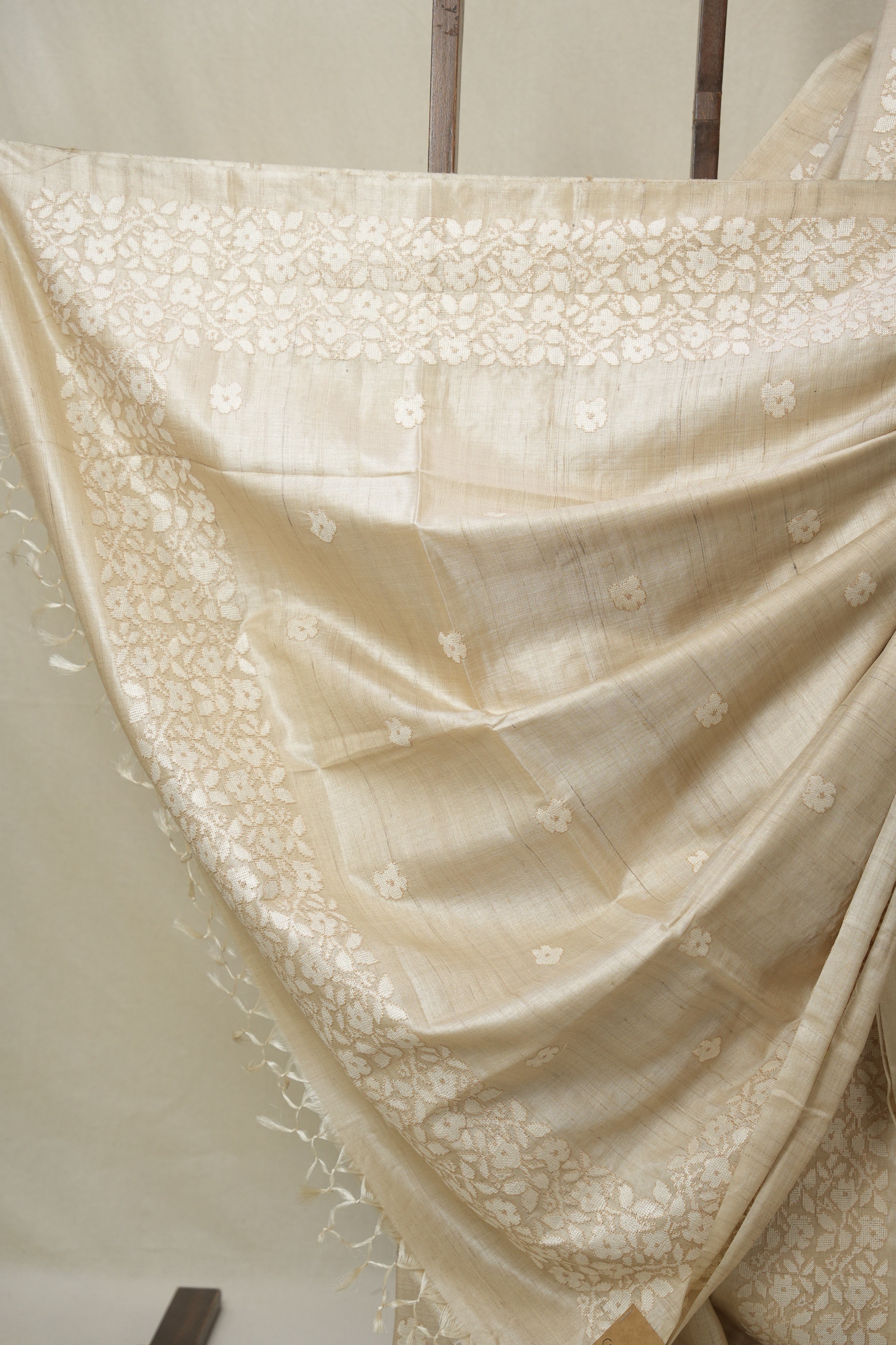 Beige Machine Embroidered Tussar Silk Saree - SRBMETSS1539