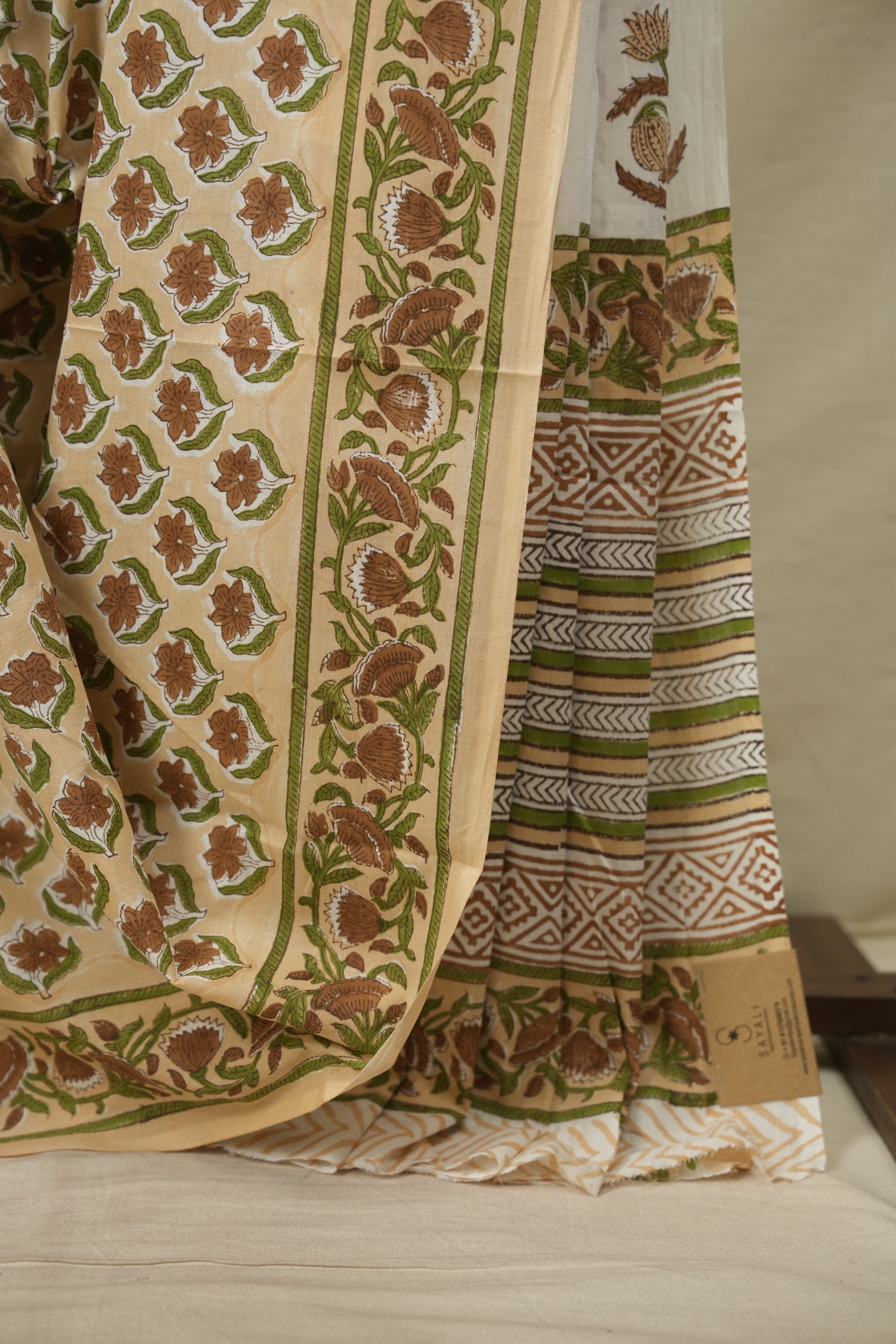 Cream HBP Cotton Saree - SRCCS3720