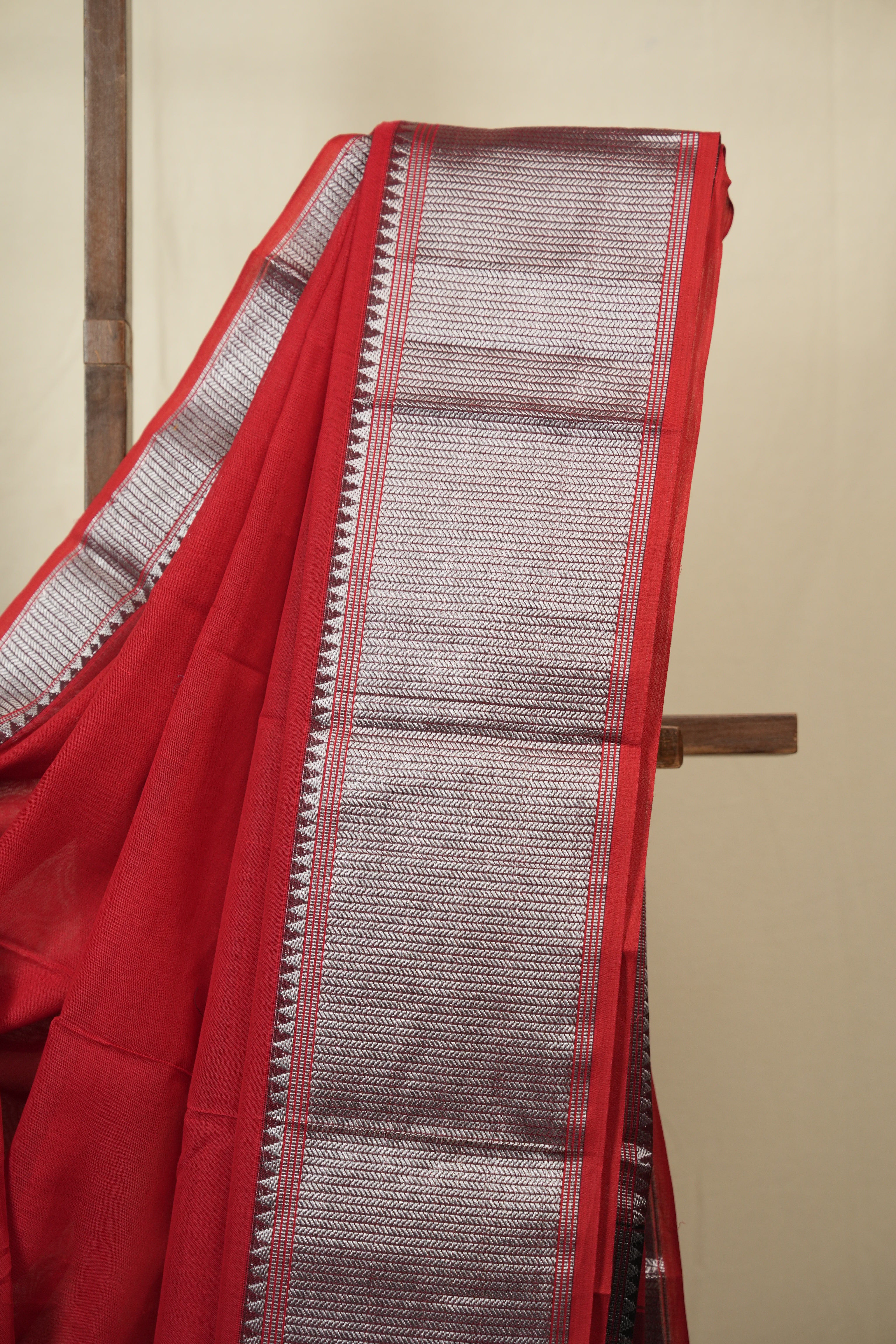 Red Narayan Peth Cotton Saree - SRRNPCS47
