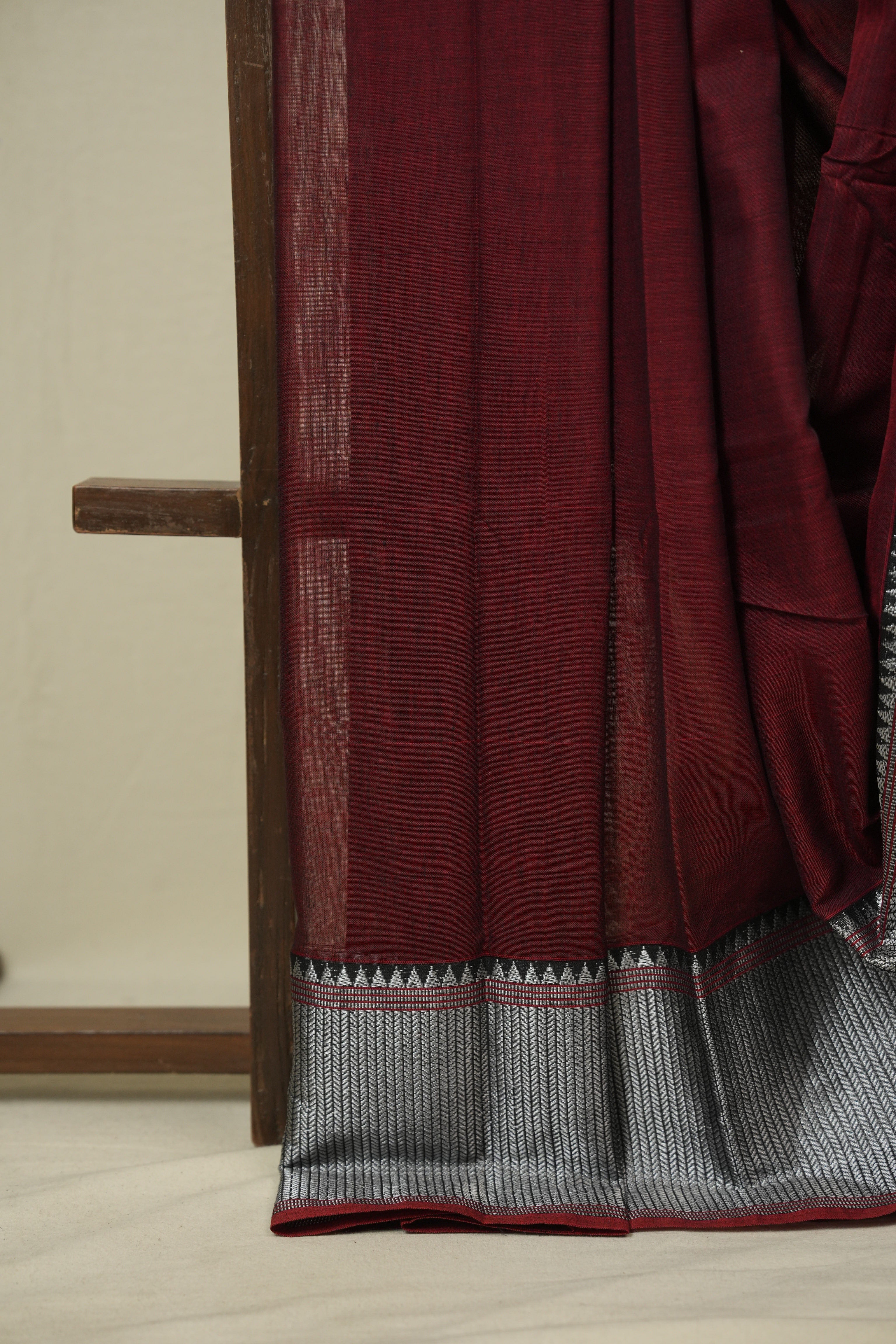 Maroon Narayan Peth Cotton Saree - SRMNPCS48