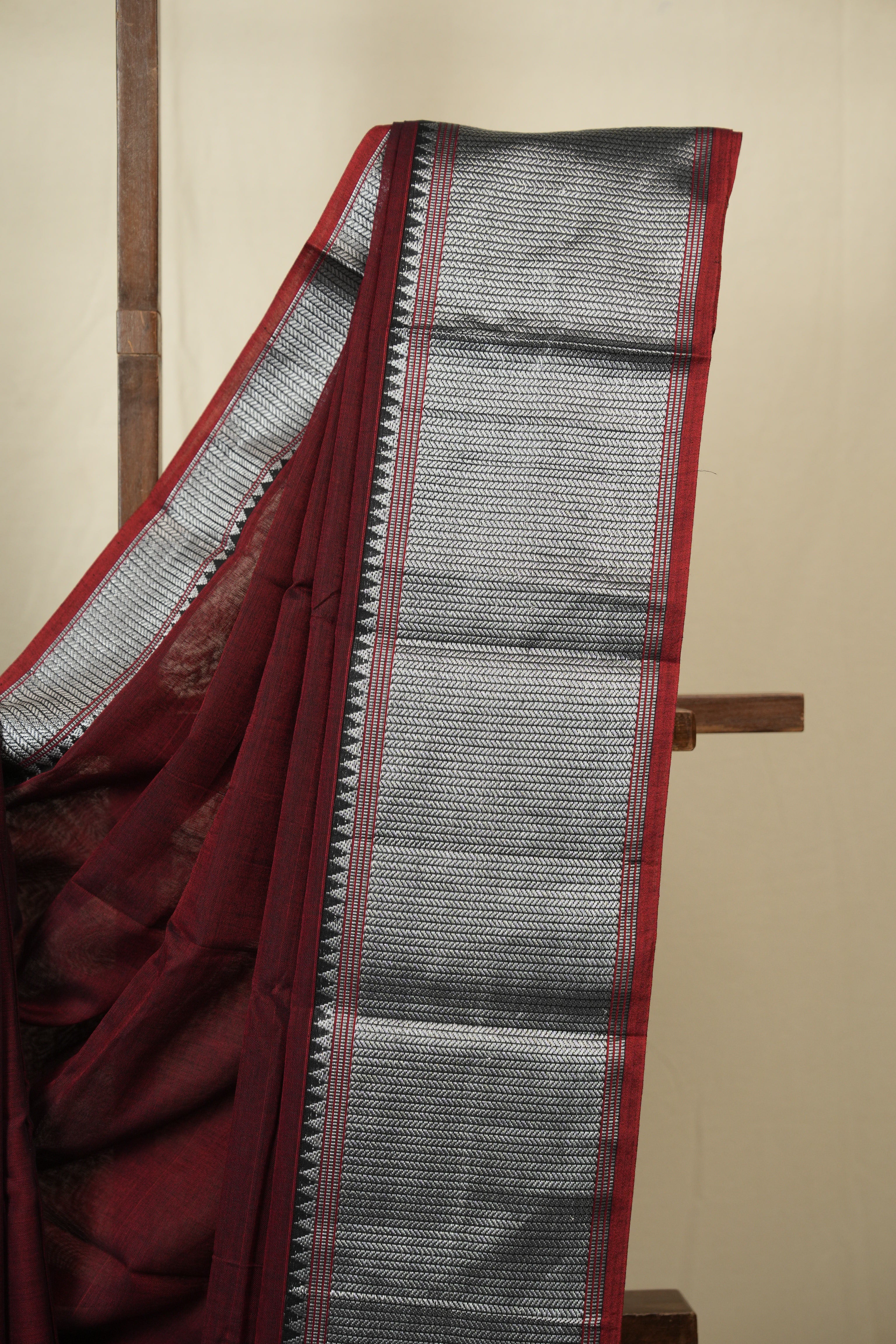 Maroon Narayan Peth Cotton Saree - SRMNPCS48