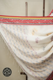 White Bengal Cotton Jamdani Saree - SRWBCJS182